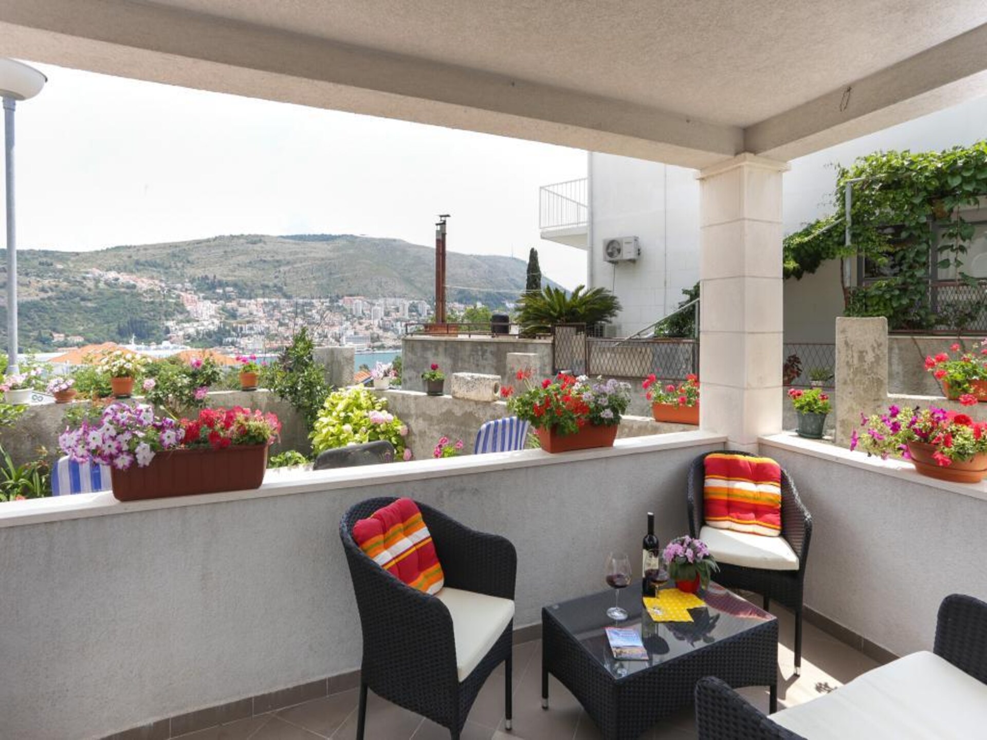 Gezellig appartement met terras in Babin Kuk, 3,5 km van Dubrovnik oude stad - foto 1
