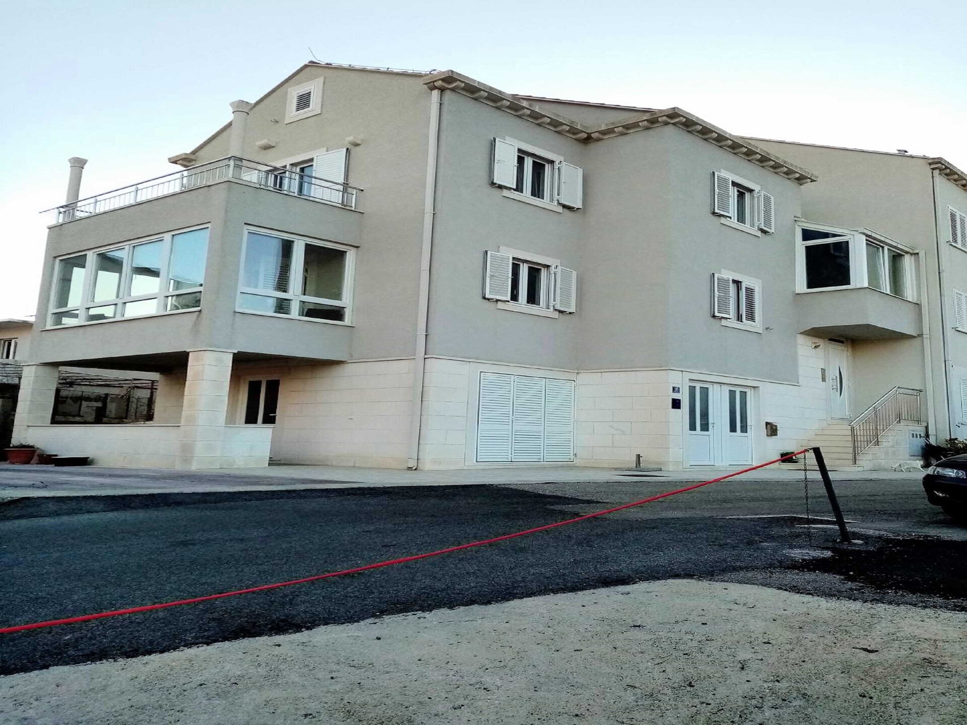 Knus appartement met zonnig terras, op loopafstand van strand en de oude stad - foto 16
