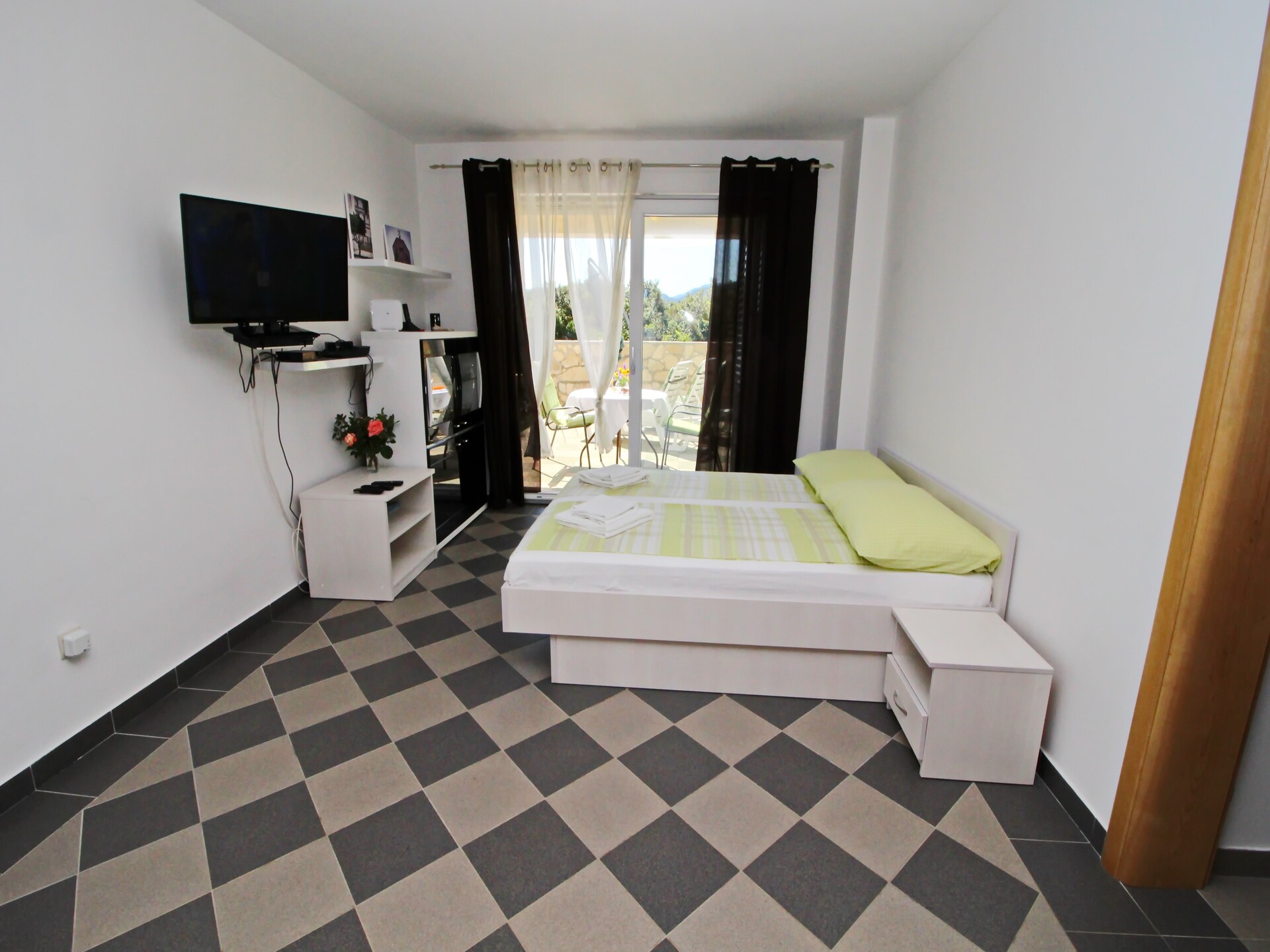 Studio met zeezicht en terras aan de Pelješac kust in Drače - foto 8