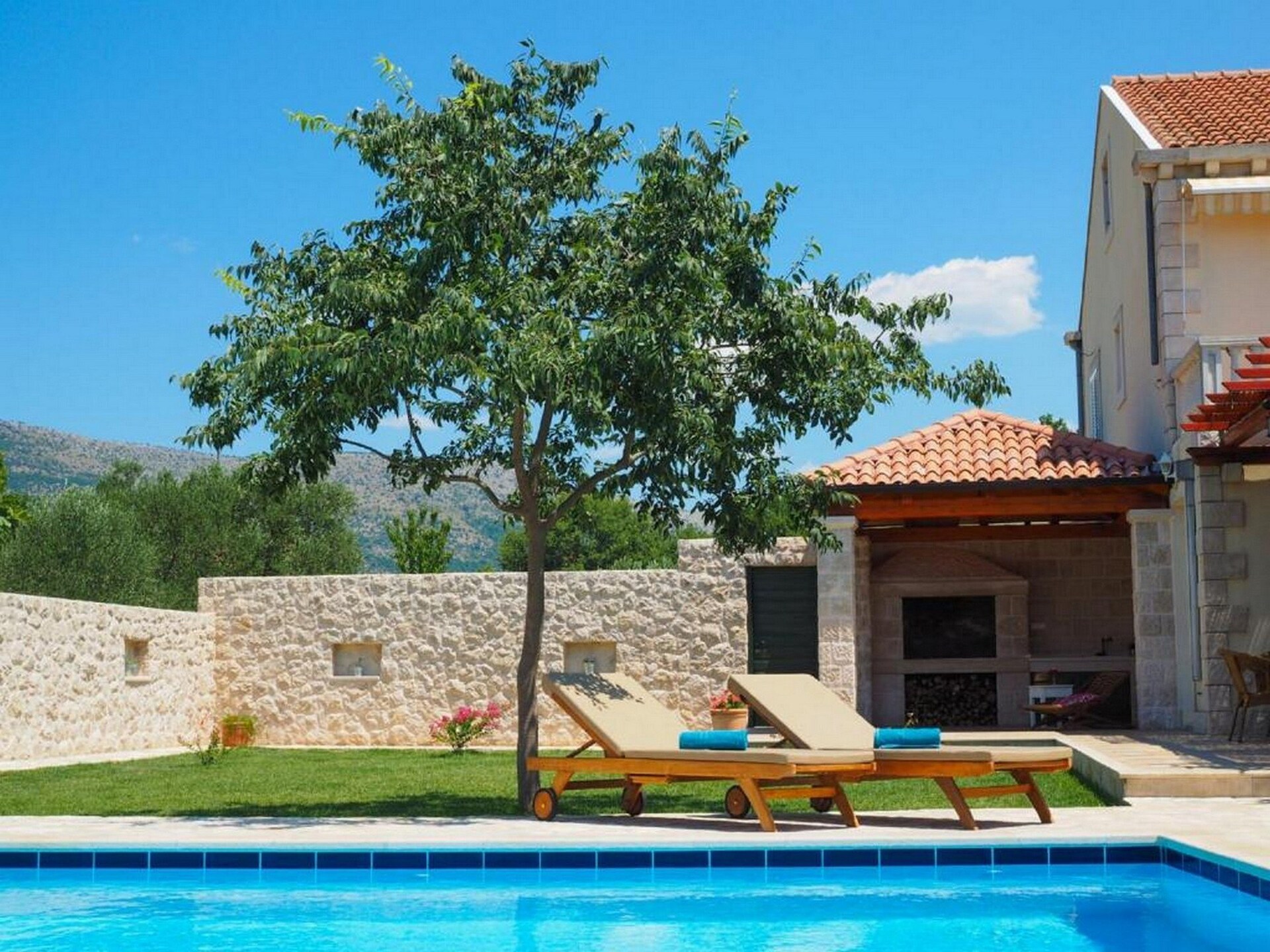 Ruime 4-slaapkamer villa met privézwembad en terras nabij Cavtat - foto 50