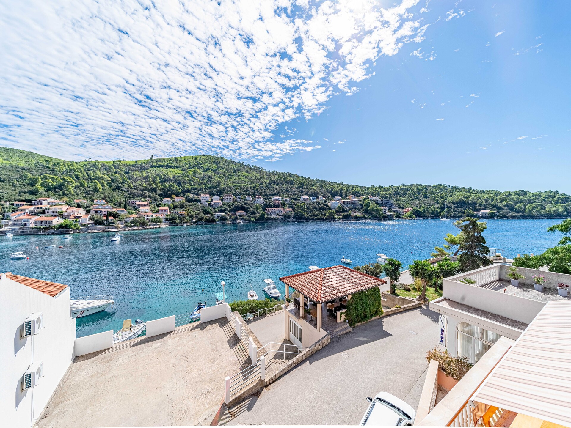 Appartement met zeezicht en balkon, direct bij het strand in Smokvica - foto 26