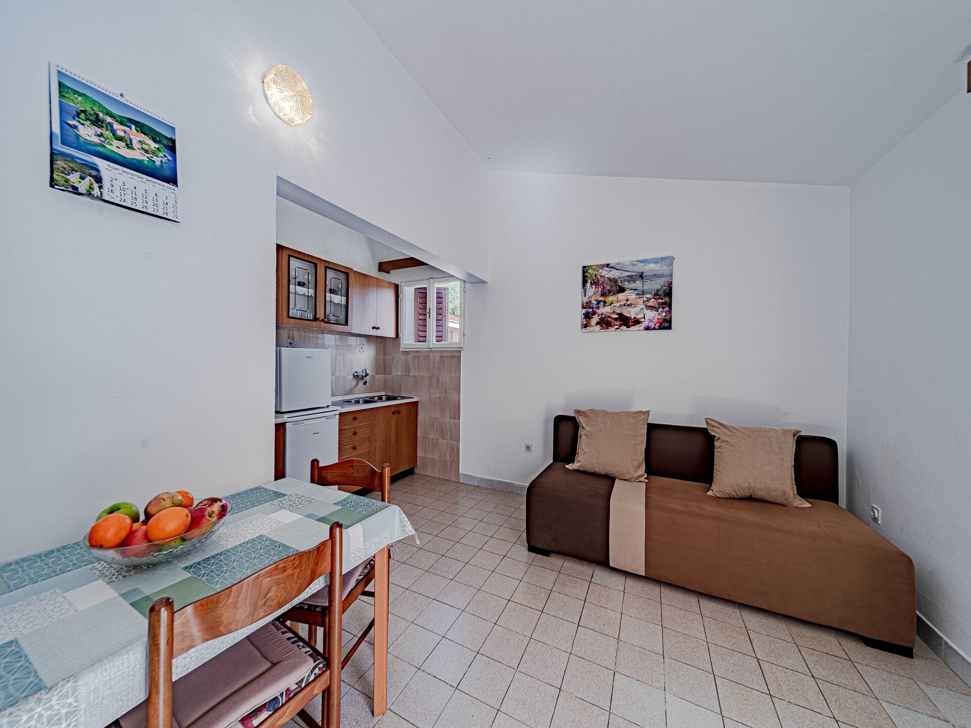 Appartement met zeezicht en balkon, direct bij het strand in Smokvica - foto 8
