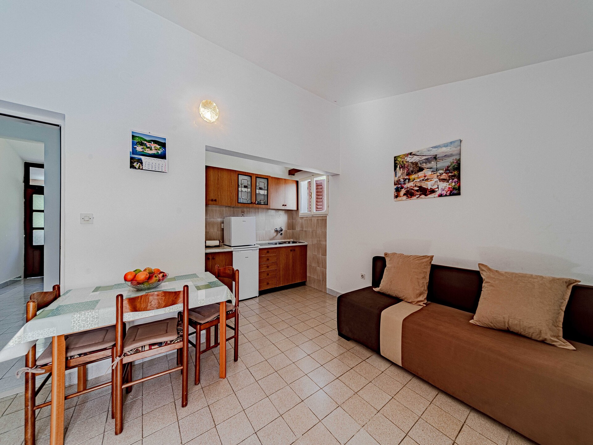 Appartement met zeezicht en balkon, direct bij het strand in Smokvica - foto 1