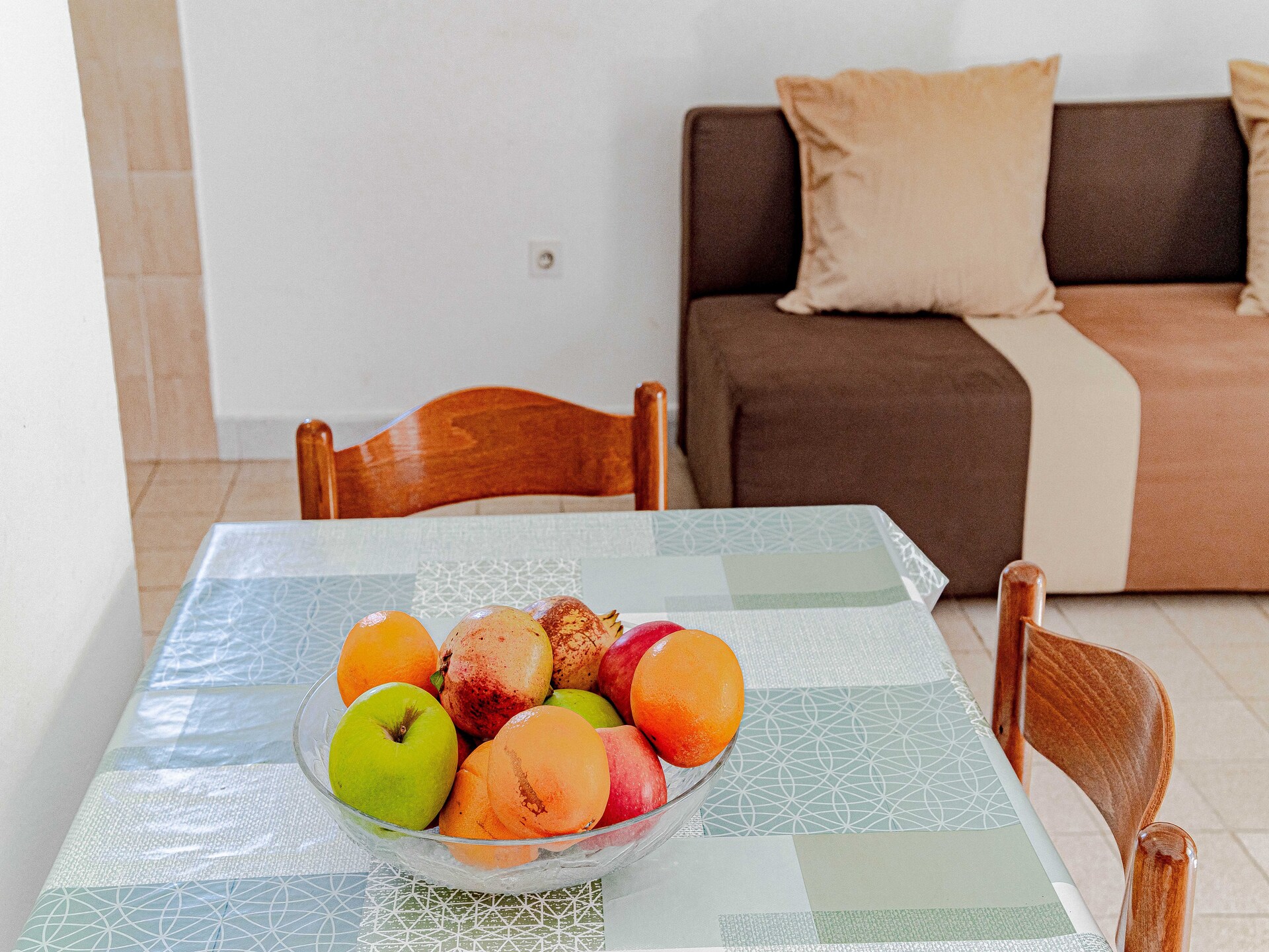 Appartement met zeezicht en balkon, direct bij het strand in Smokvica - foto 7