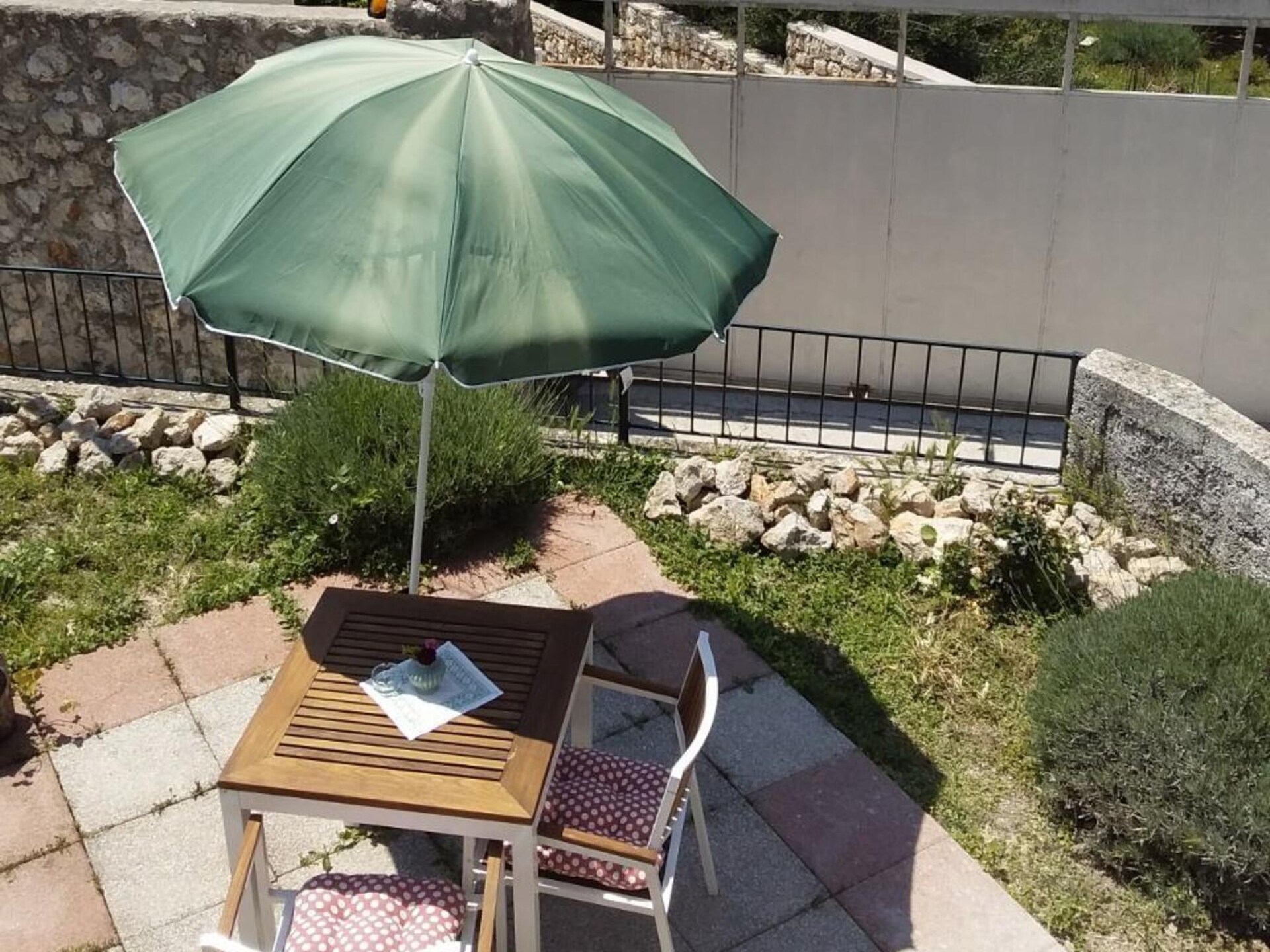 Studio met tuinzicht op loopafstand van het oude centrum van Dubrovnik - foto 3