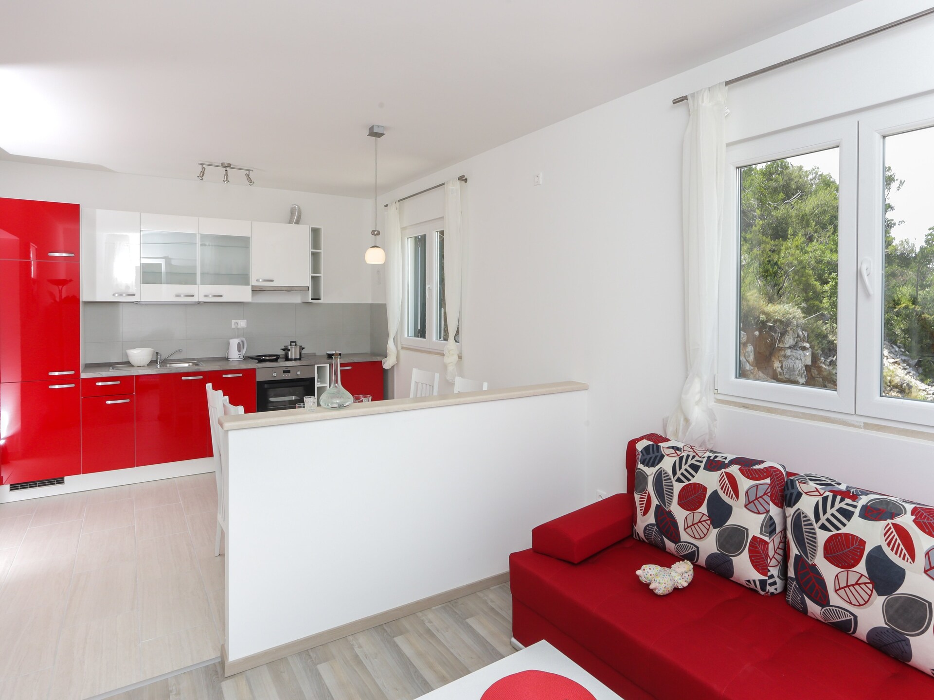 Deluxe appartement met balkon en zeezicht in de stille baai van Saplunara - foto 3
