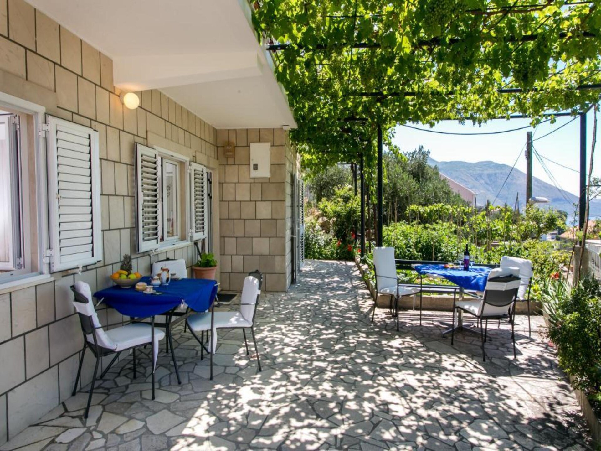 Comfortabel appartement met zeezicht en terras nabij Dubrovnik - foto 18