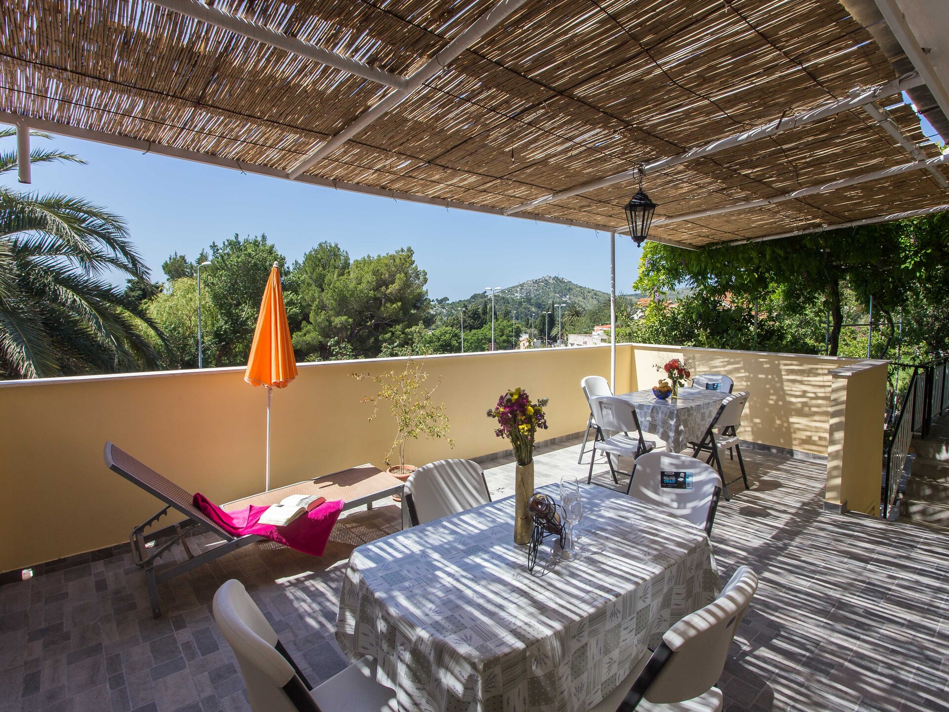 Zonnig appartement voor 3 met gedeeld terras en zeezicht in Mlini - foto 17