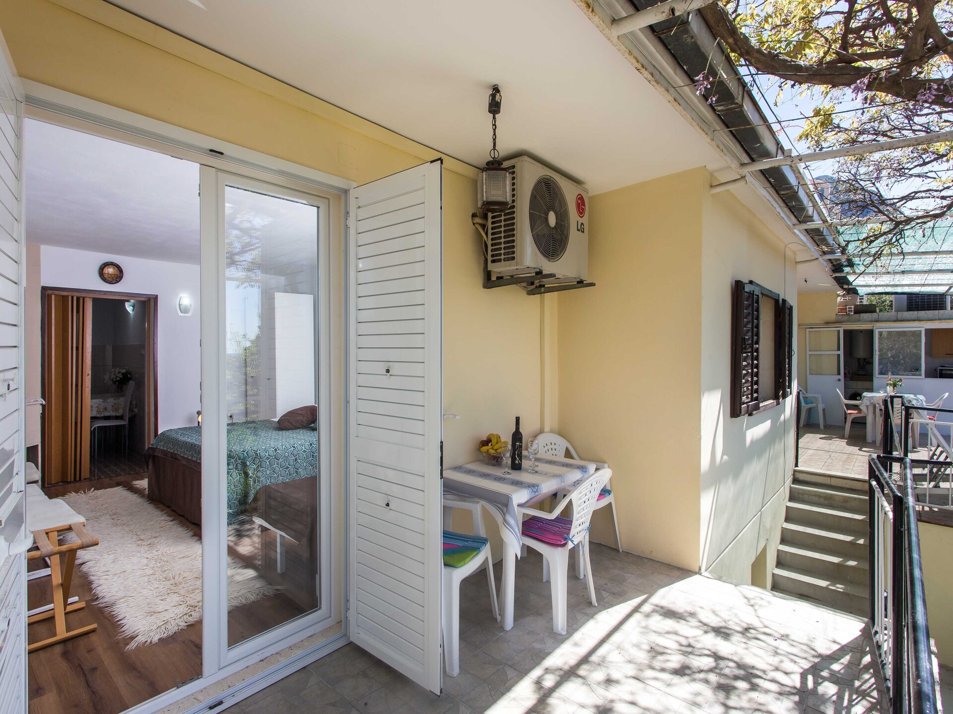 Deluxe studio met balkon en tuinzicht op 400m van het strand in Mlini - foto 11