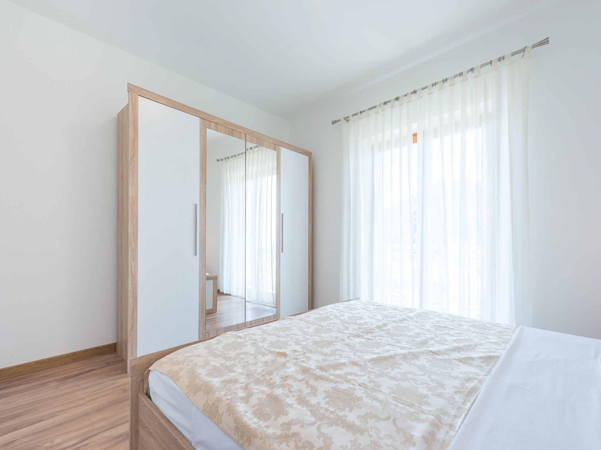 Rustiek appartement met balkon en zeezicht op Babin Kuk, vlakbij strand - foto 25