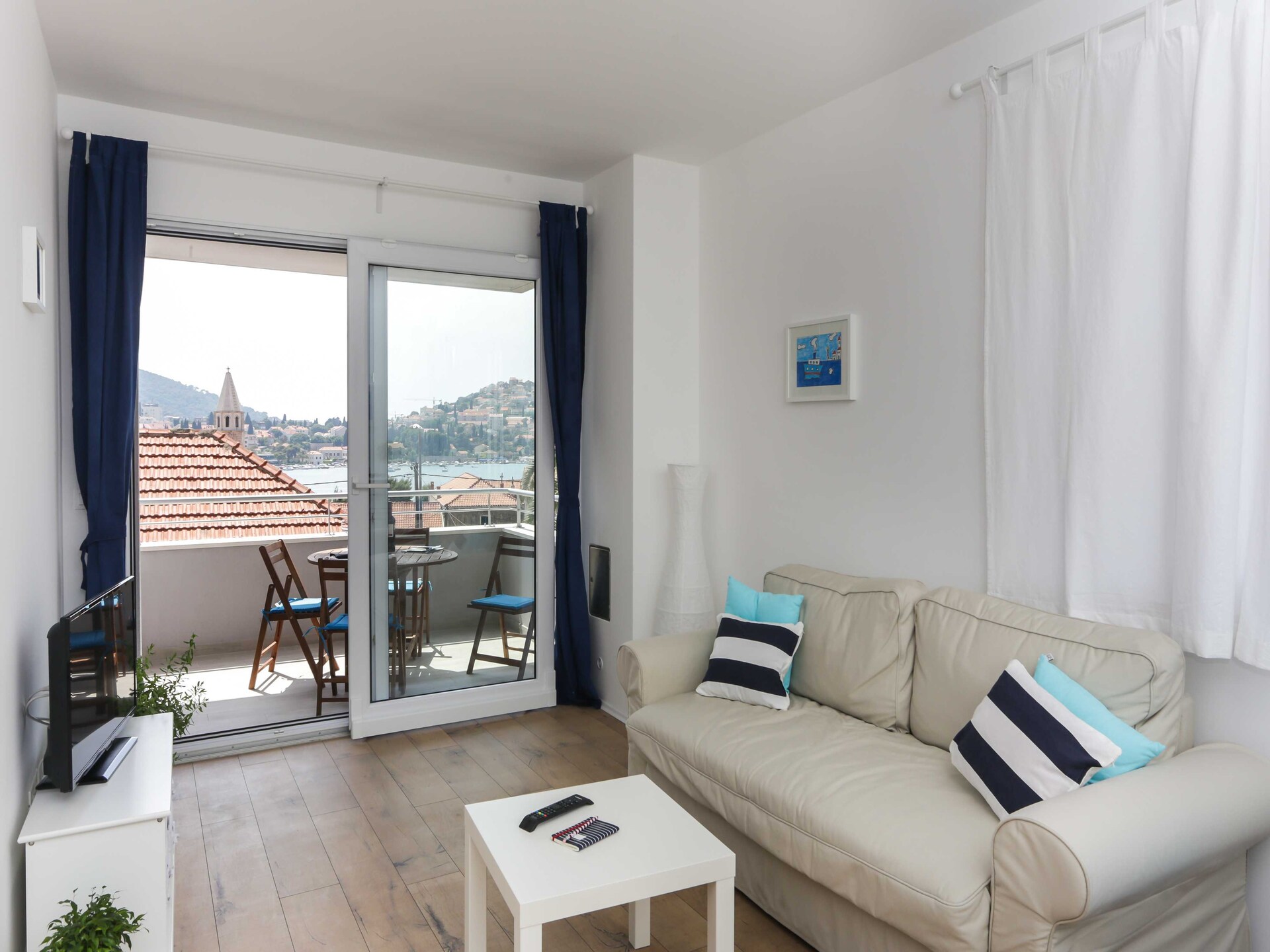 Rustiek appartement met balkon en zeezicht nabij de oude stad - foto 3