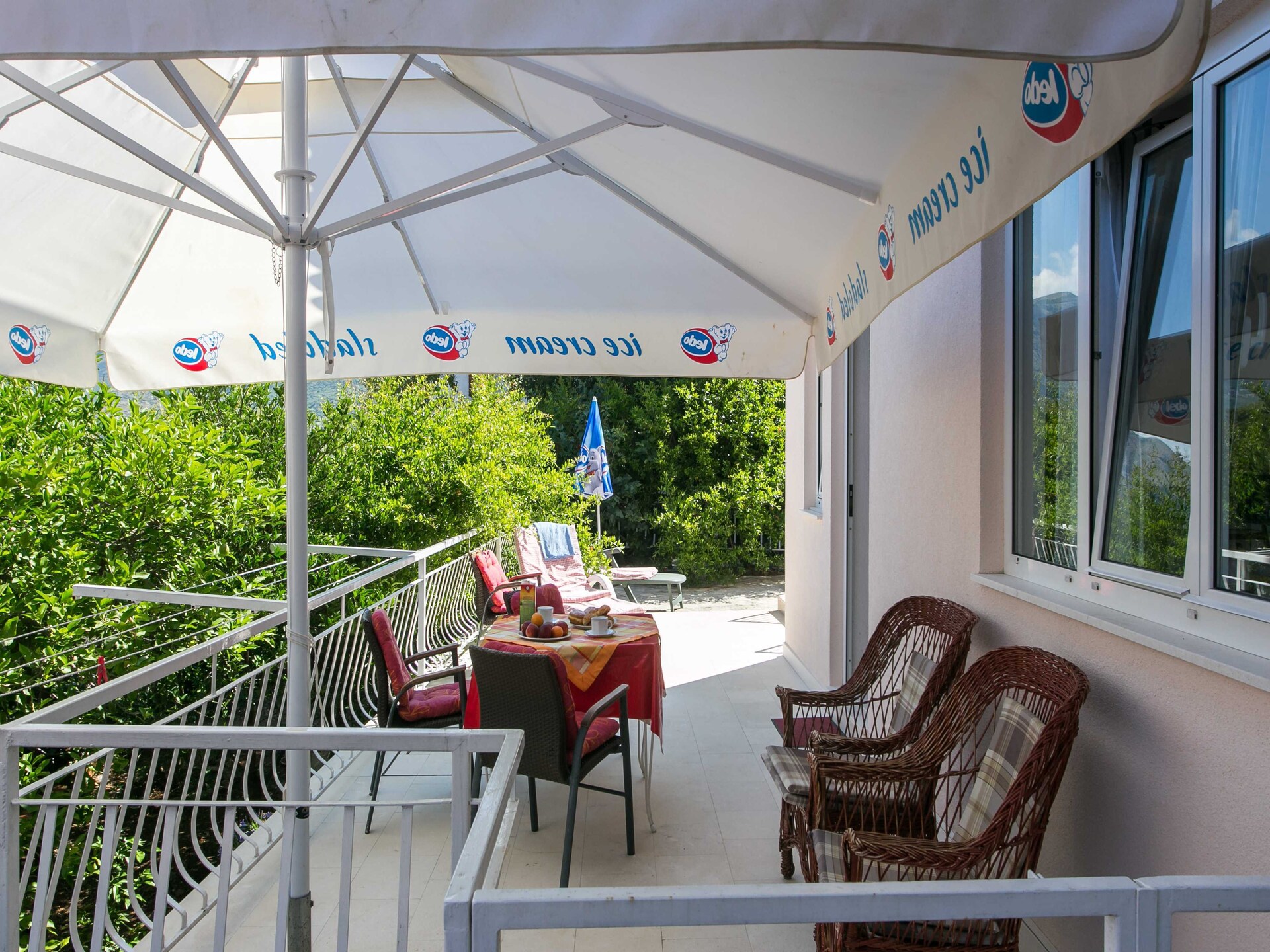 Compacte studio met gedeeld terras op 300m van de boulevard in Cavtat - foto 15