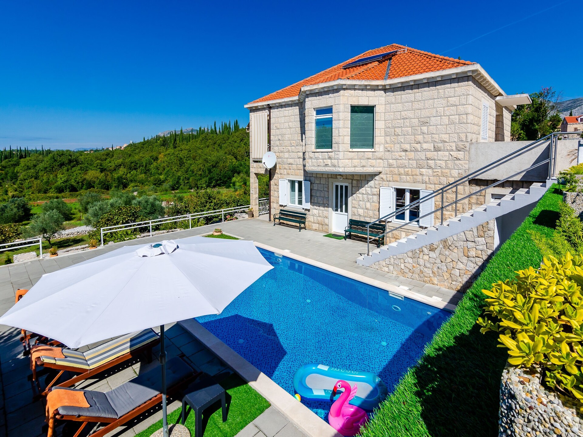 Villa Oasis Cypress in Cilipi: Rust en luxe met eigen zwembad - foto 21