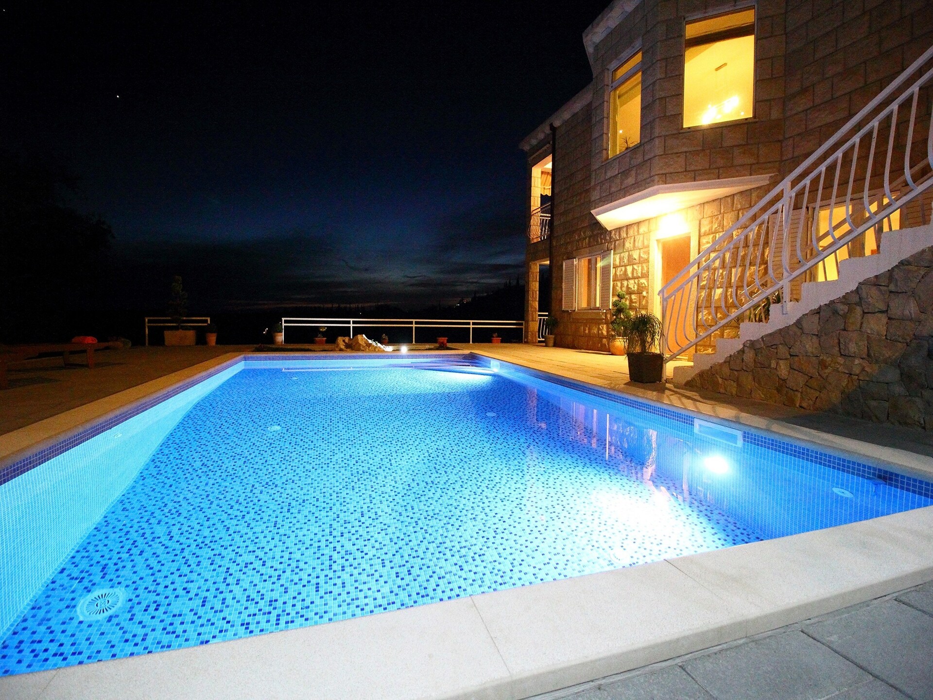 Villa Oasis Cypress in Cilipi: Rust en luxe met eigen zwembad - foto 2