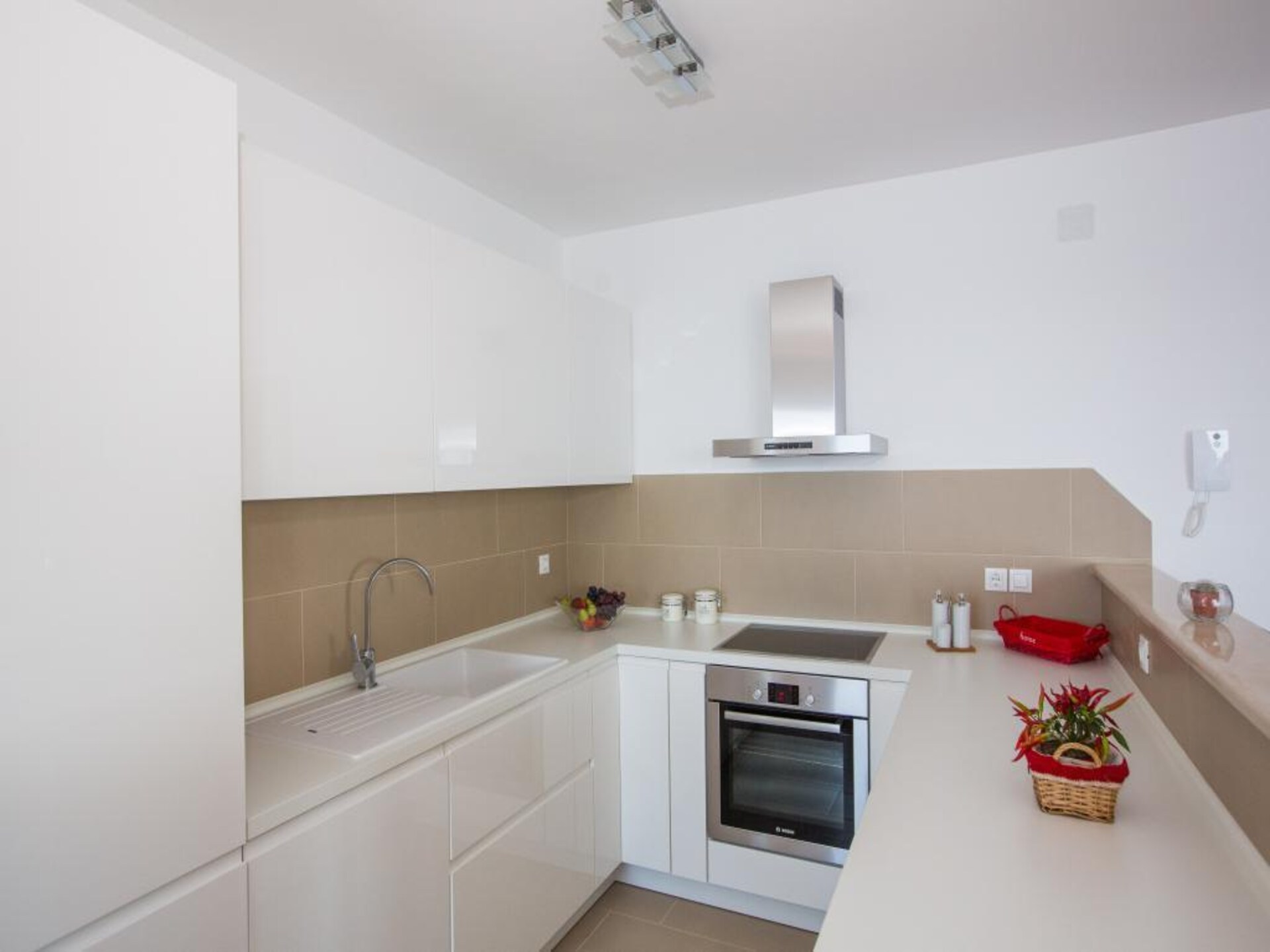 Tweekamerappartement met balkon en uitzicht op de Adriatische Zee in Orašac - foto 10