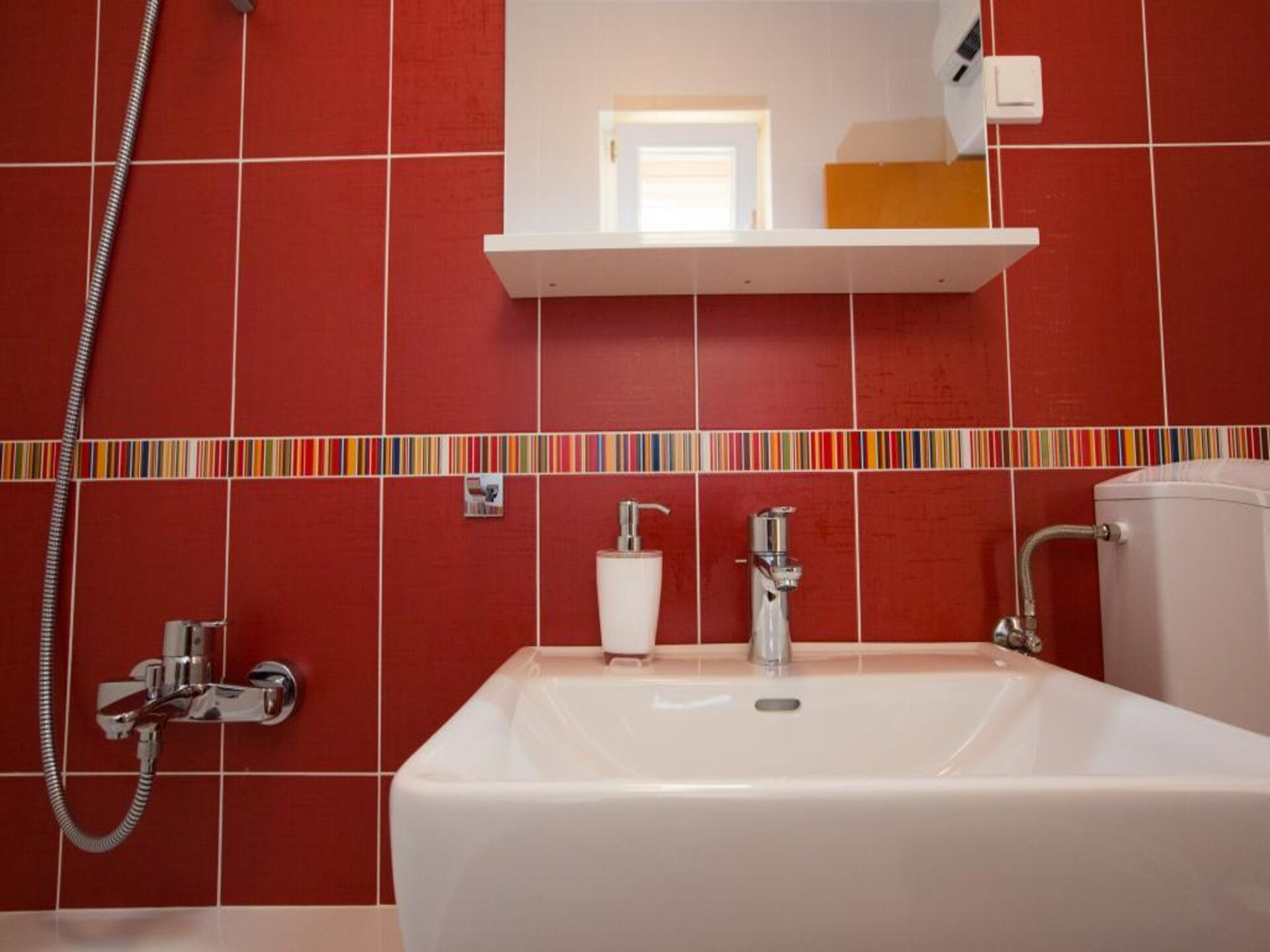 Tweekamerappartement met balkon en uitzicht op de Adriatische Zee in Orašac - foto 15