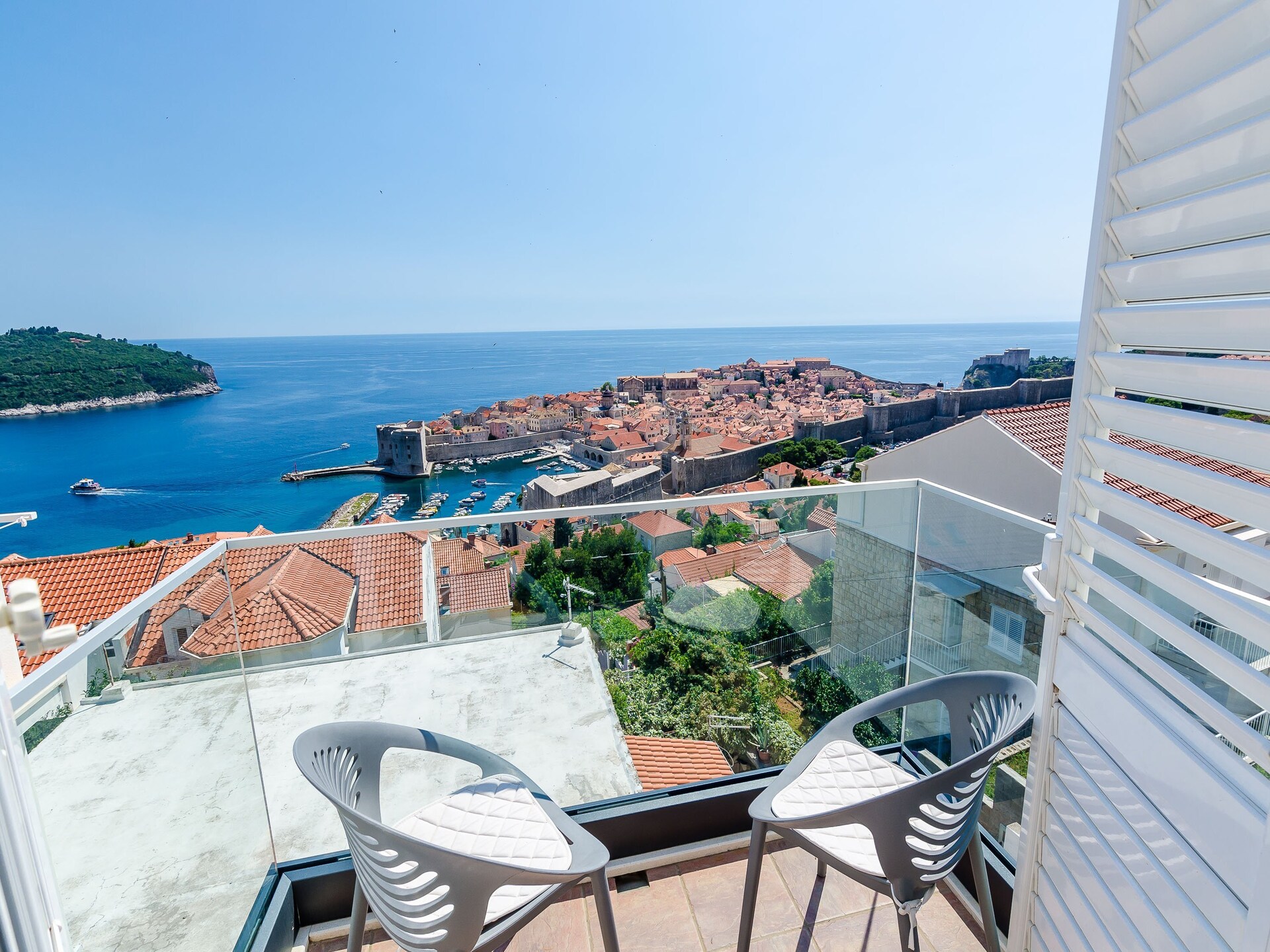 Comfortabel driekamerappartement met balkon, zeezicht en jacuzzi nabij Old Town Dubrovnik - foto 11