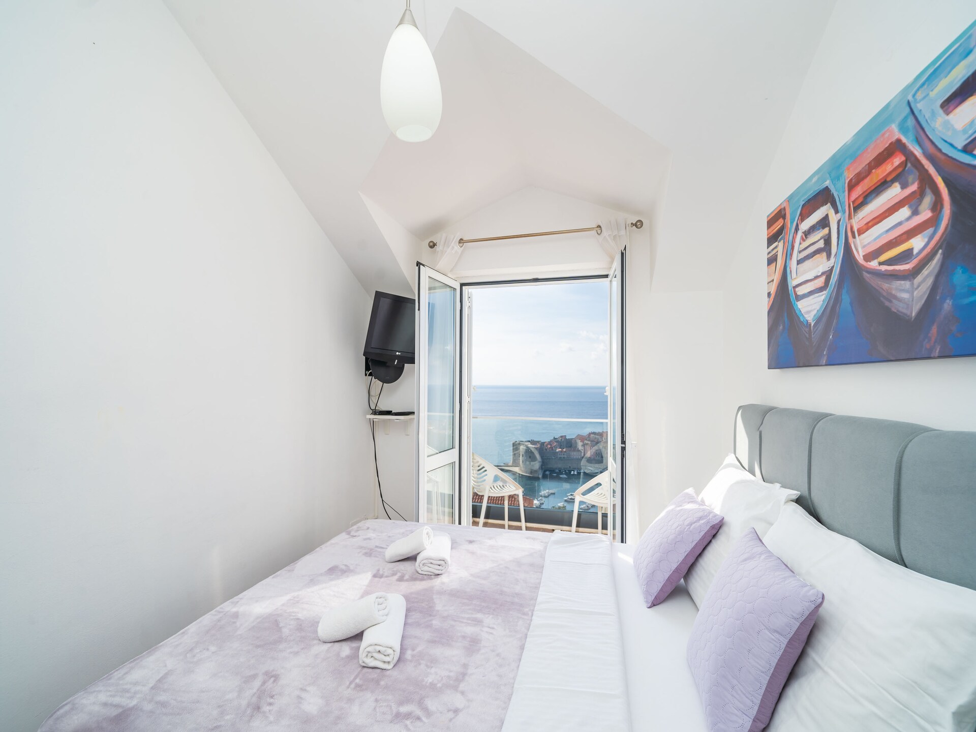 Comfortabel driekamerappartement met balkon, zeezicht en jacuzzi nabij Old Town Dubrovnik - foto 16