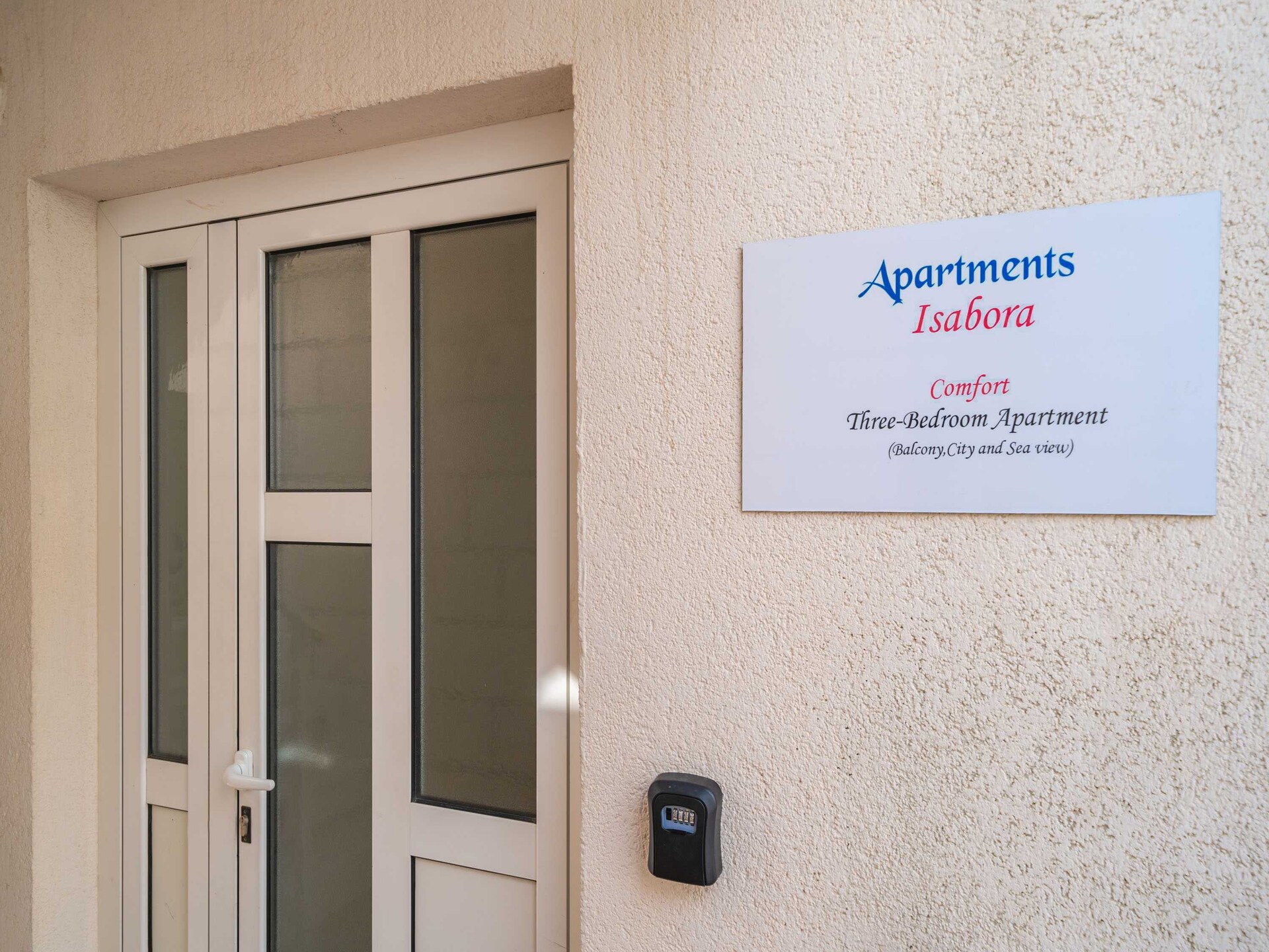 Comfortabel driekamerappartement met balkon, zeezicht en jacuzzi nabij Old Town Dubrovnik - foto 27