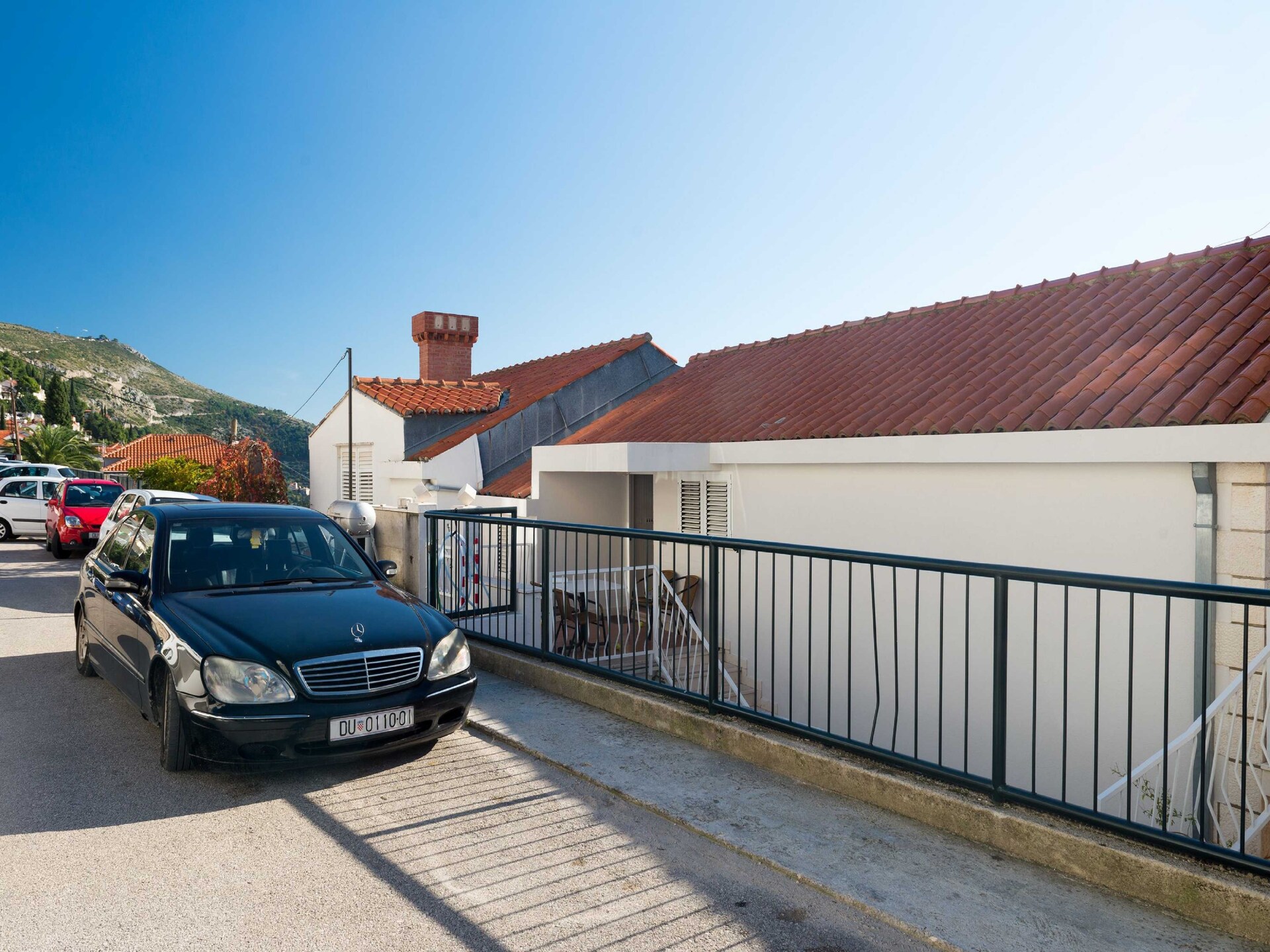 Luxe appartement met zeezicht en terras nabij de oude stad van Dubrovnik - foto 9
