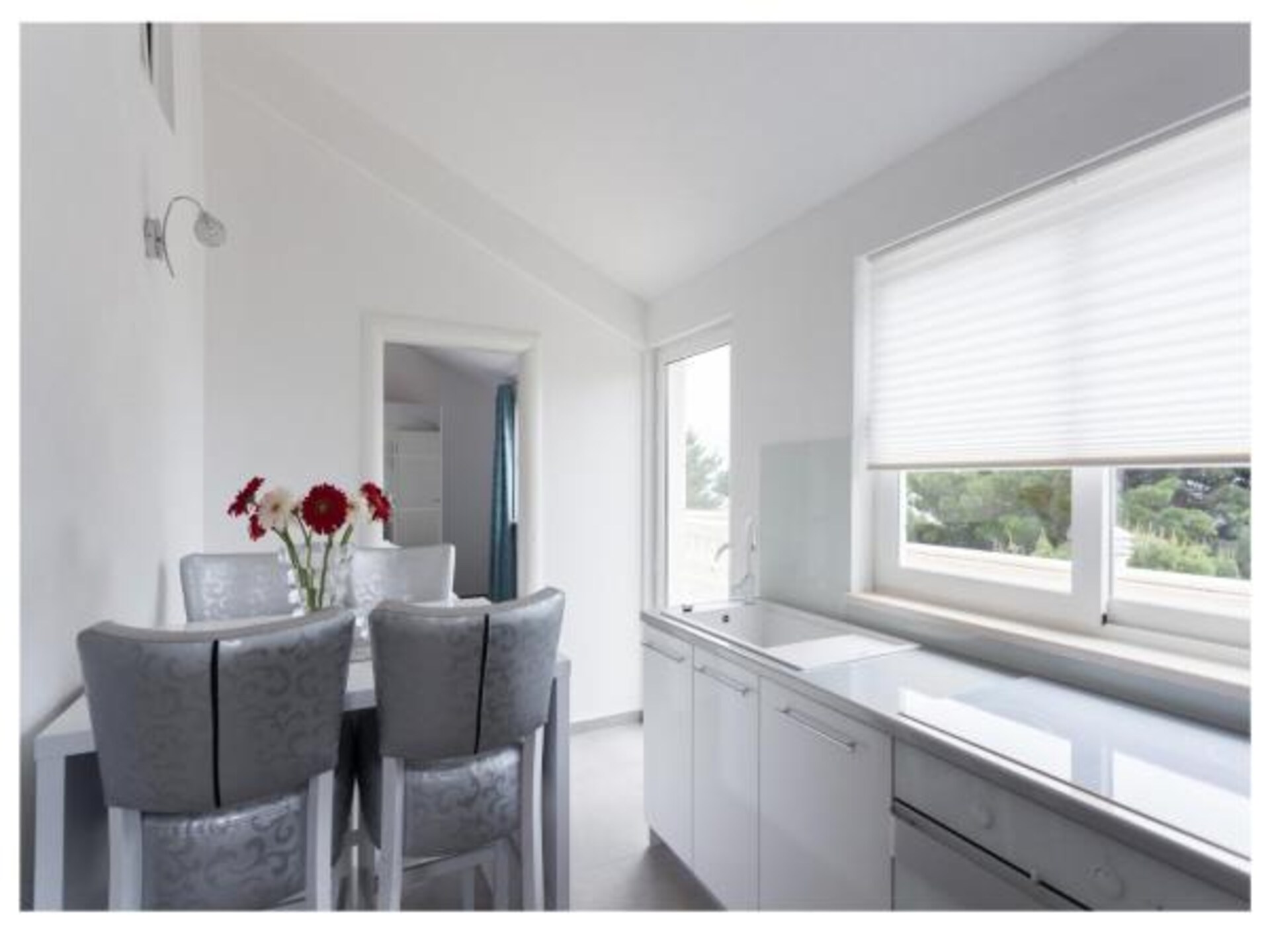 Tweekamerappartement met balkon en zeezicht in Potomje-Dingač, vlakbij het strand - foto 1