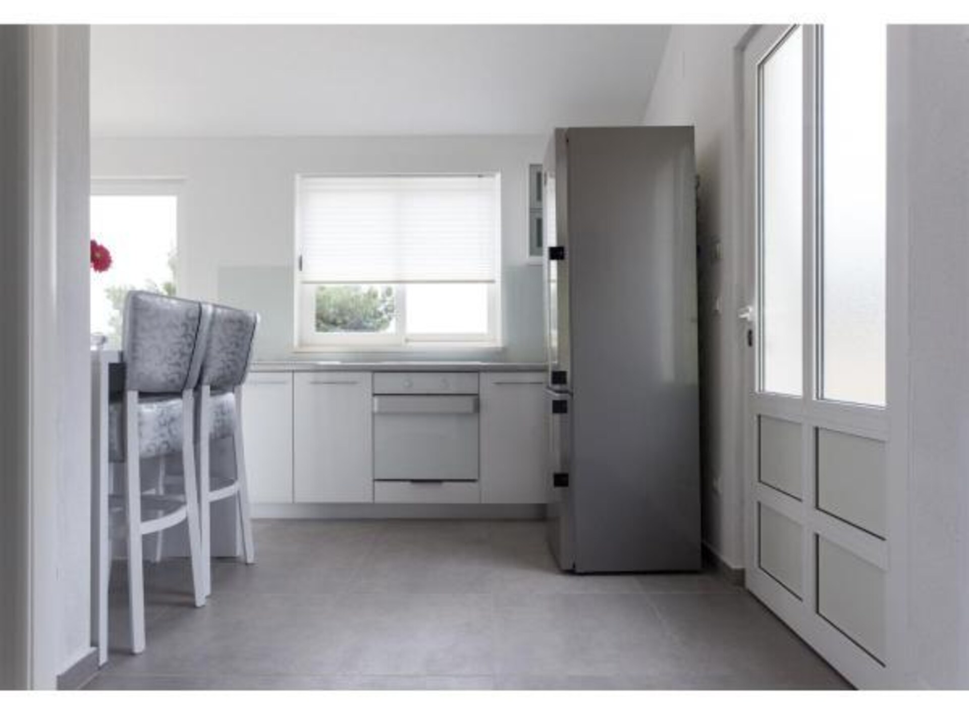 Tweekamerappartement met balkon en zeezicht in Potomje-Dingač, vlakbij het strand - foto 3