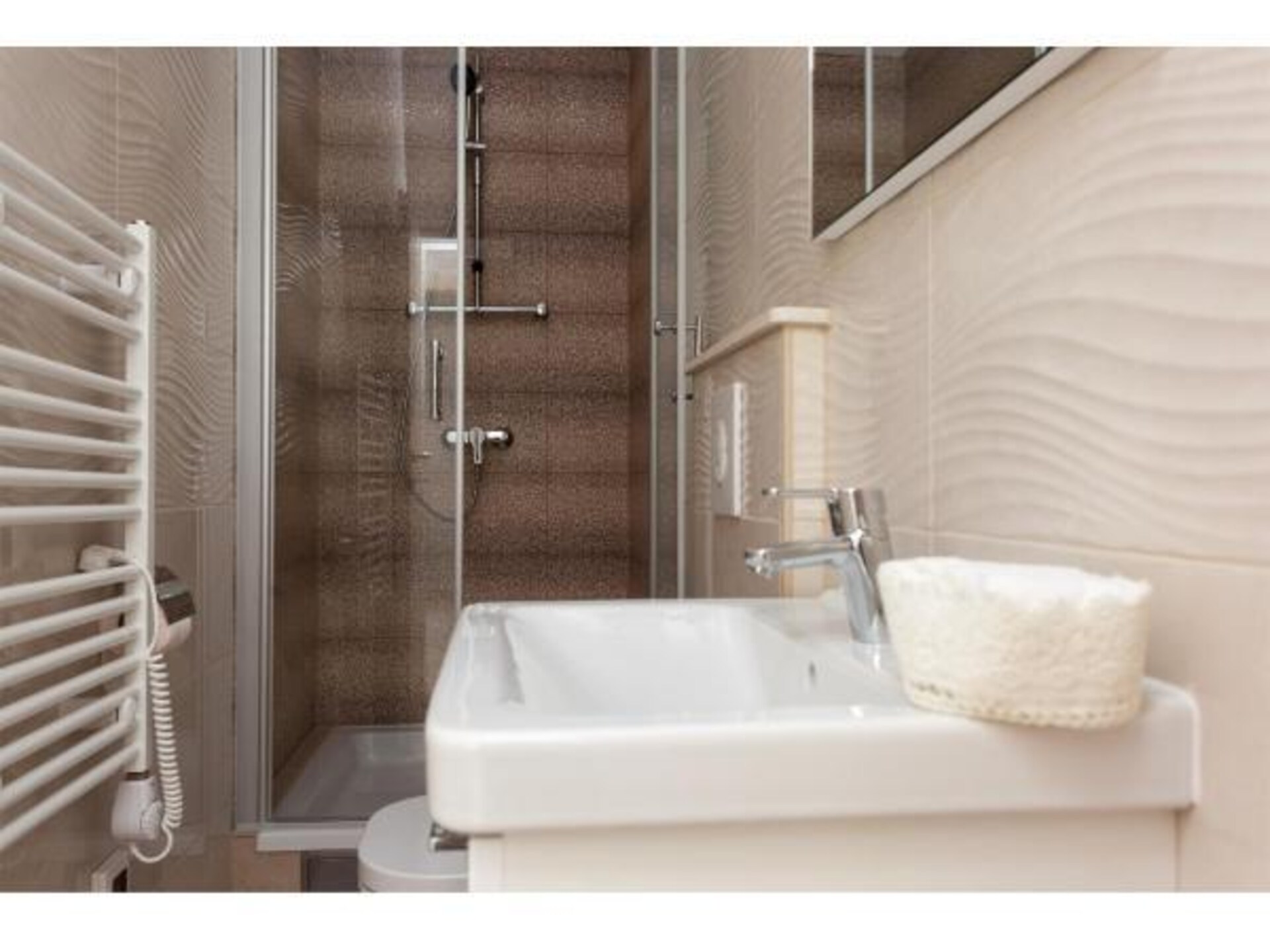 Appartement met zeezicht op Pelješac: 2 slaapkamers, balkon, 200m van strand - foto 8