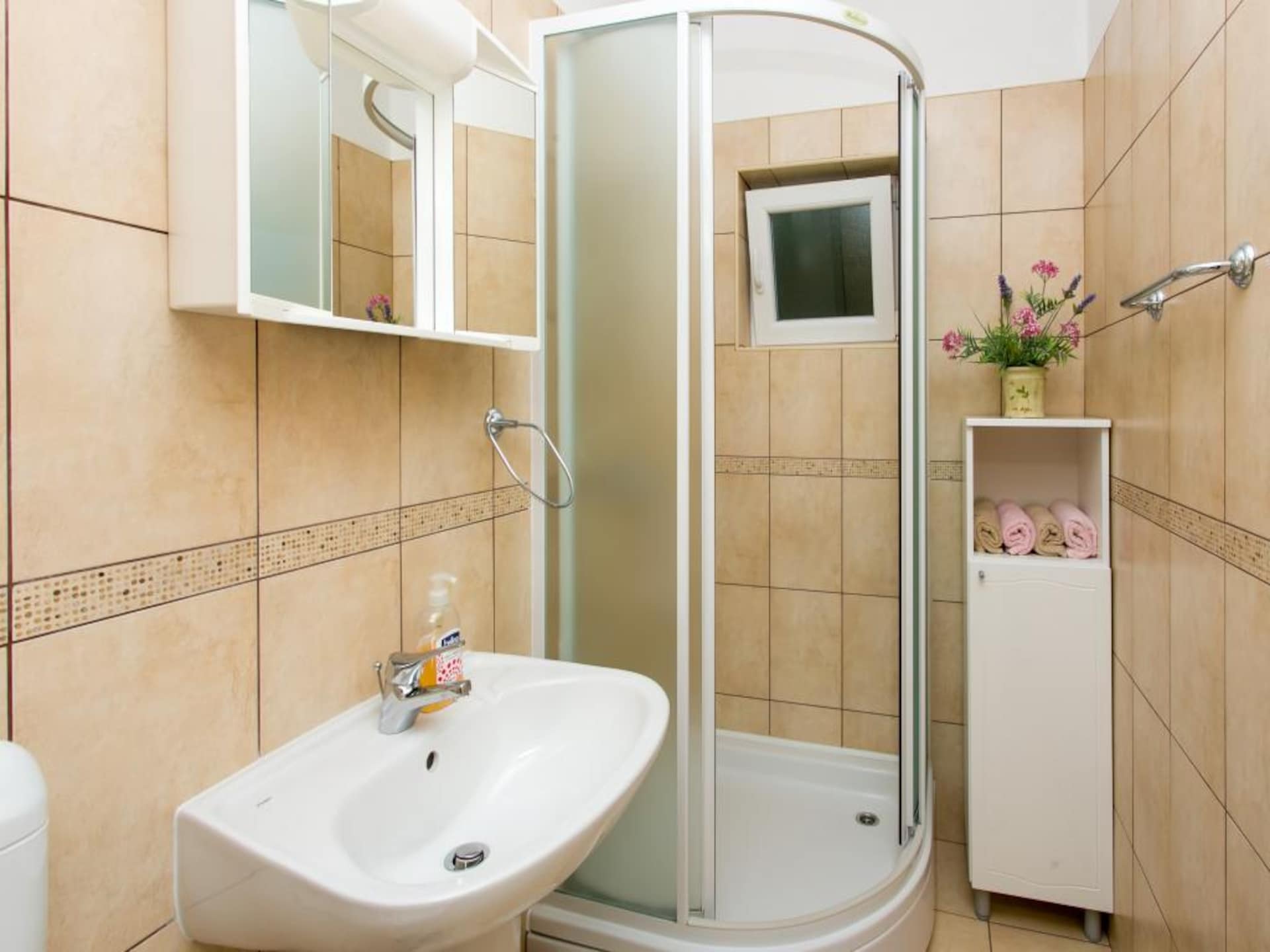 Licht appartement met zeezicht in Drače voor 4 personen - foto 8