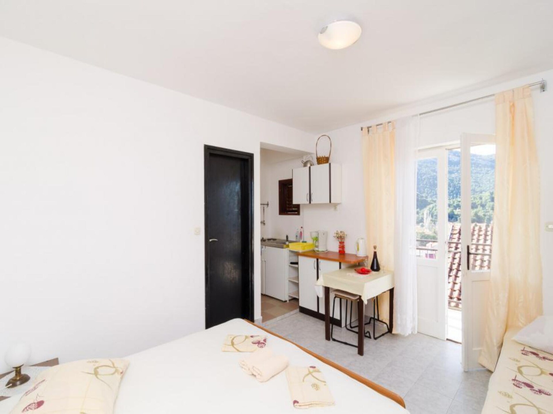Superior Studio aan Zee in Žuljana: Vakantie voor Twee met Huisdier - foto 12