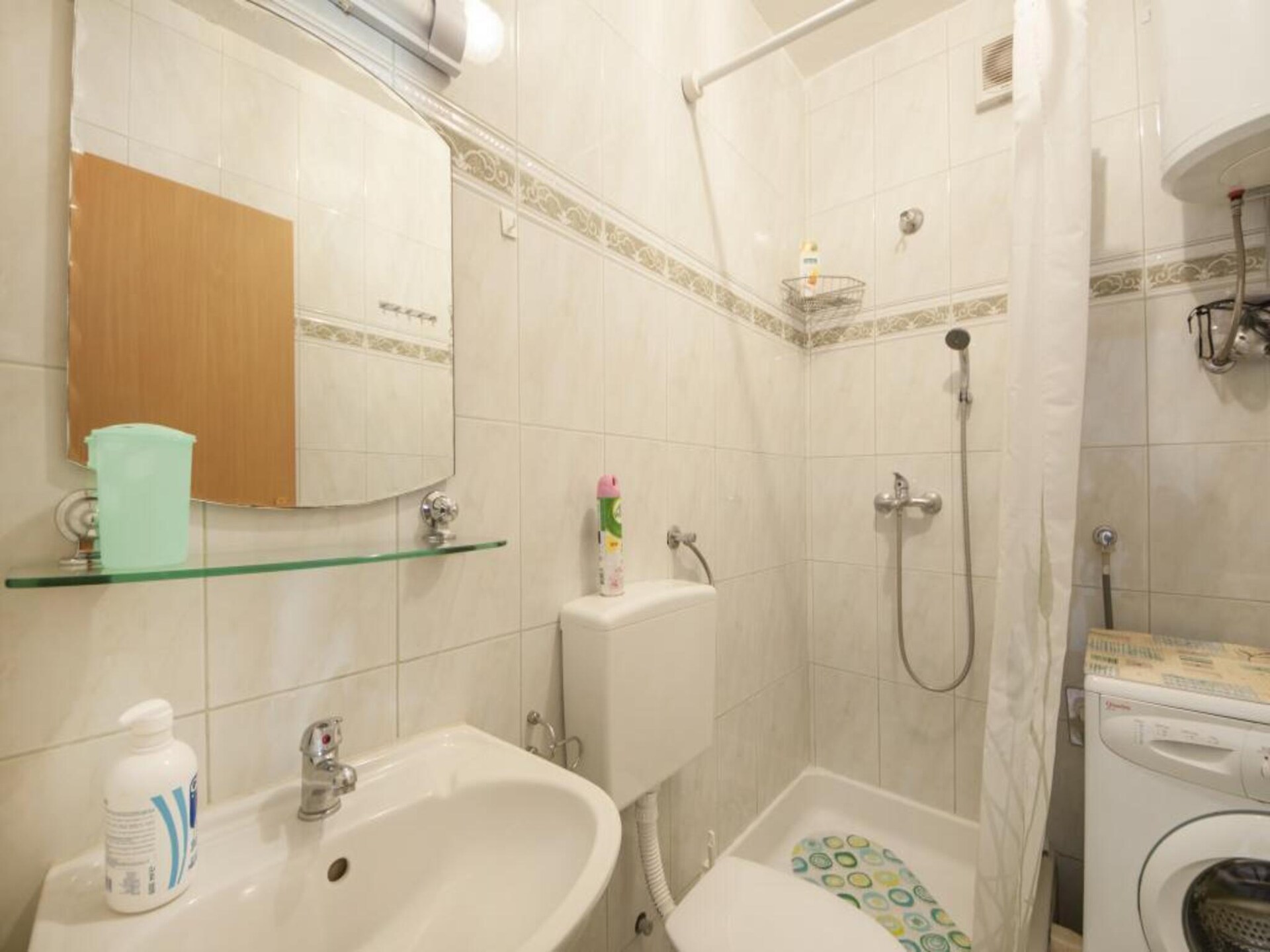 Appartement met zeezicht en terras op het rustige eiland Brač - foto 13