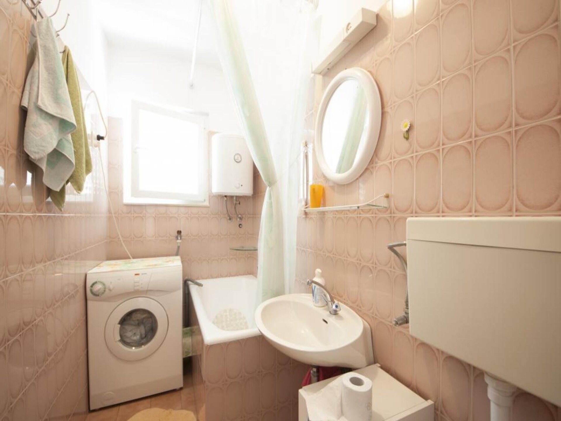 Appartement met balkon op 200 meter van zee op het eiland Brač - foto 10