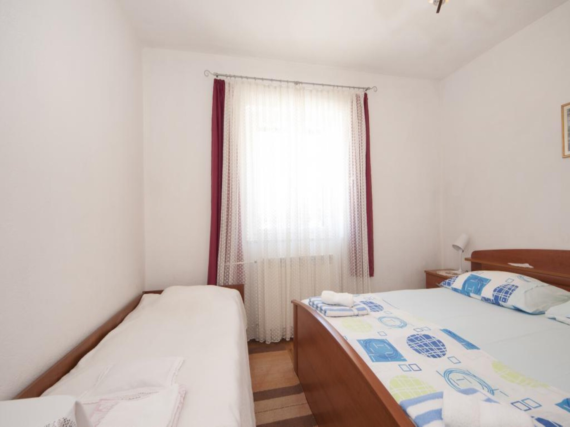 Rustiek appartement op Brač, 100m van zee met terras en uitzicht - foto 8