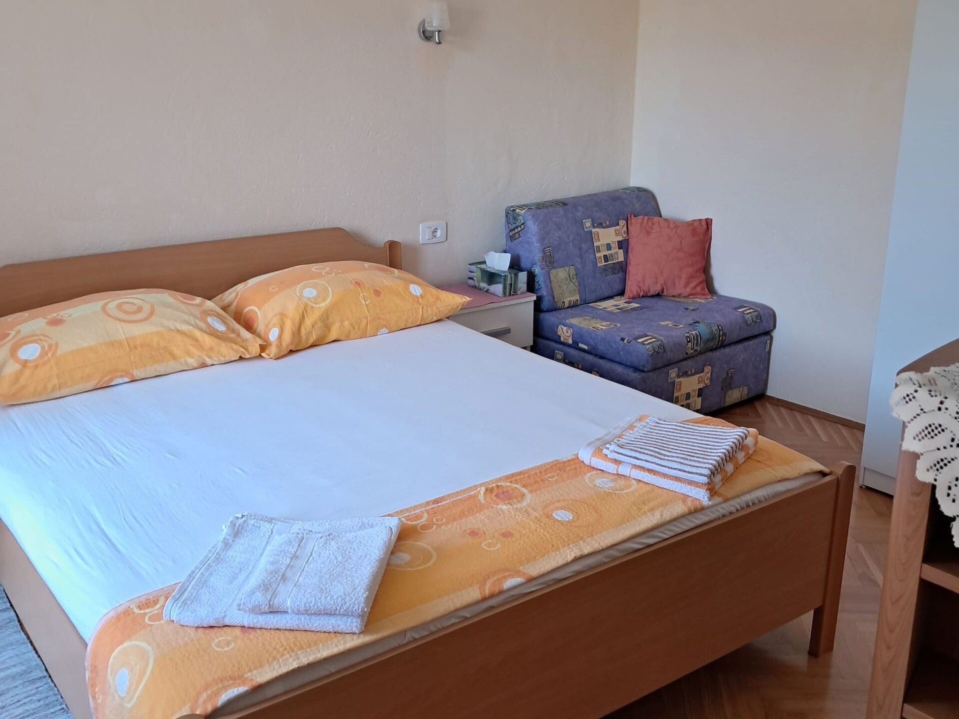 Knus appartement met zeezicht en terras op 100 meter van het strand in Splitska - foto 19