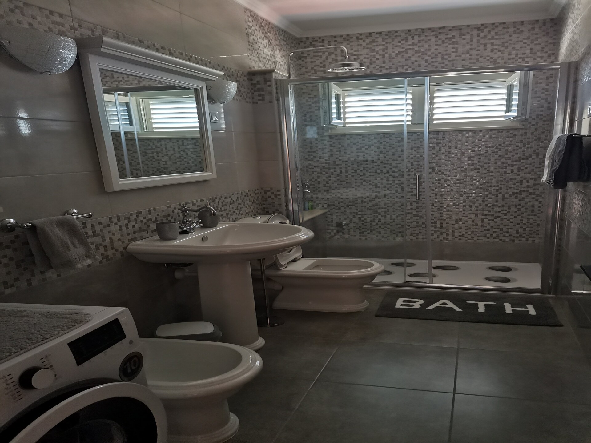 Rustiek appartement met zeezicht in Mirca, op 100 meter van het strand - foto 14