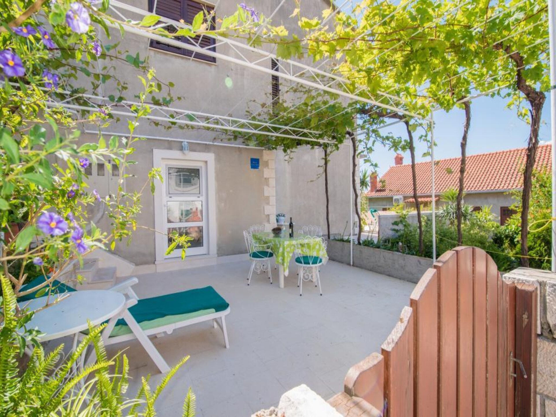 Studio met betoverend zeezicht en terras in Postira, Brač - foto 2