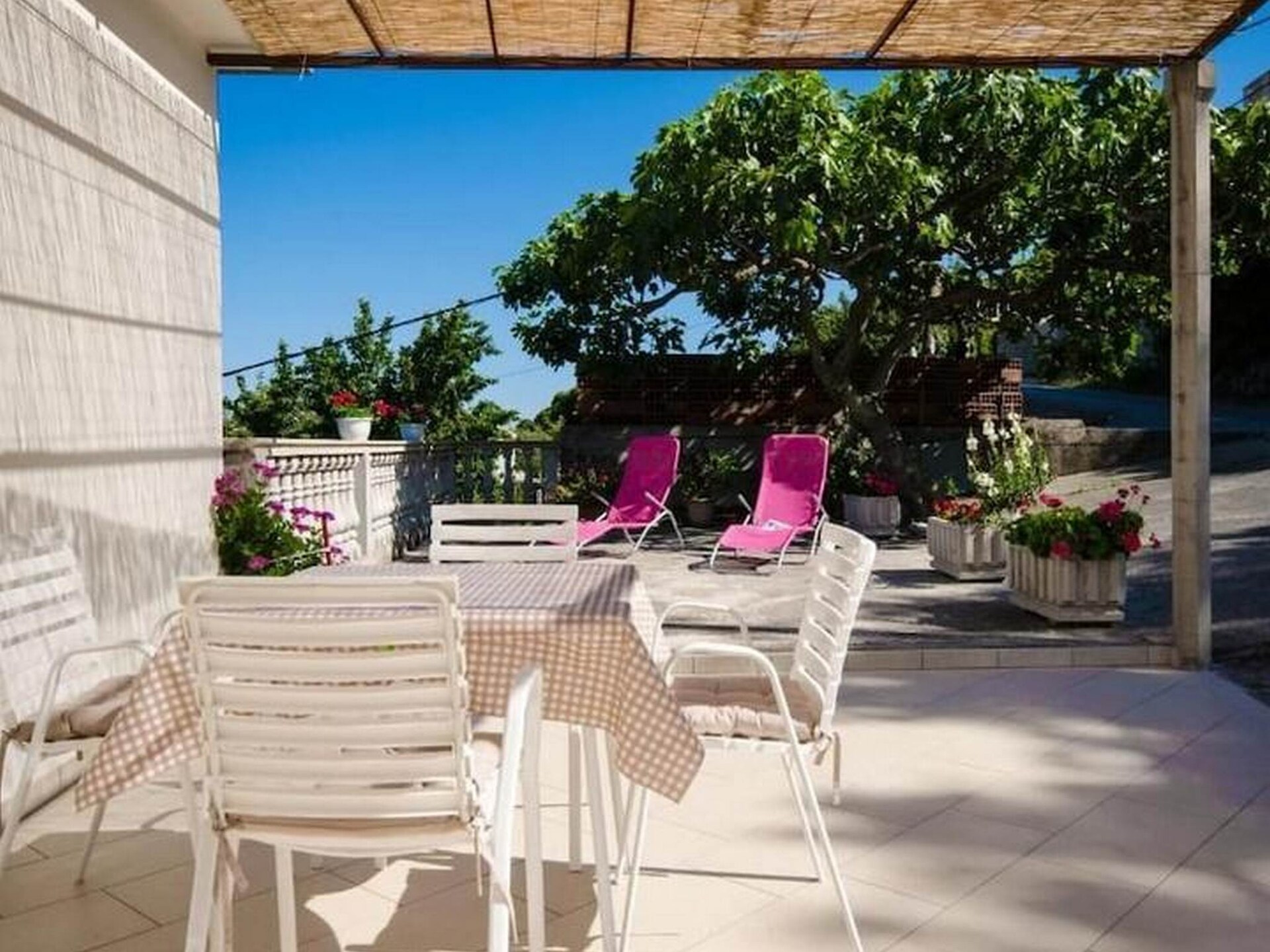 Romantische kamer met balkon en uitzicht op zee in Molunat - foto 2