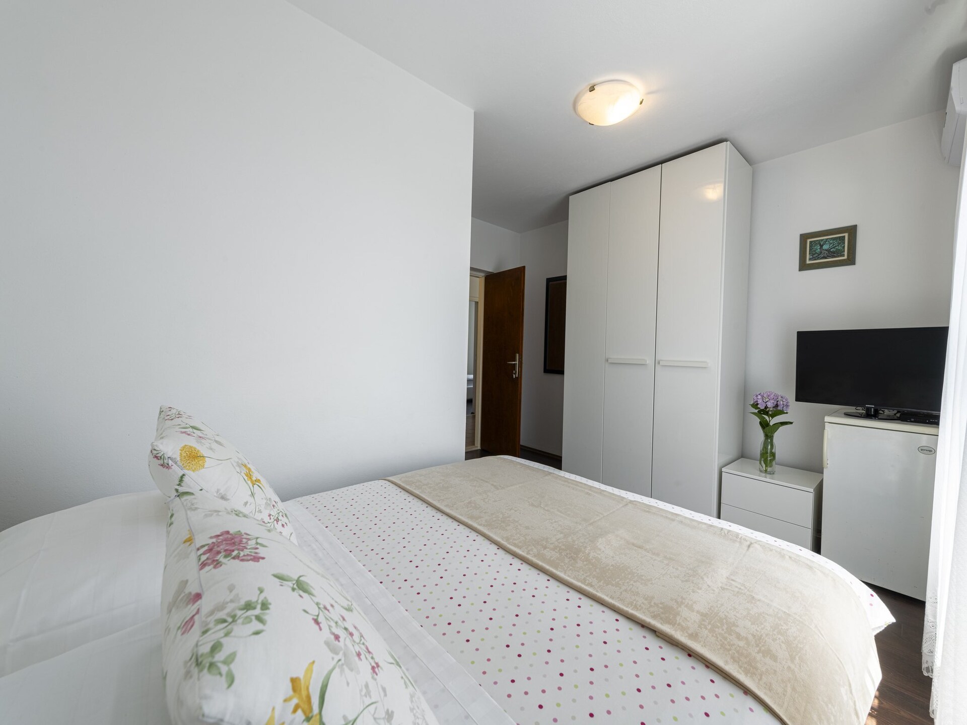 Comfort Double Room met balkon en zeezicht in Molunat - foto 8