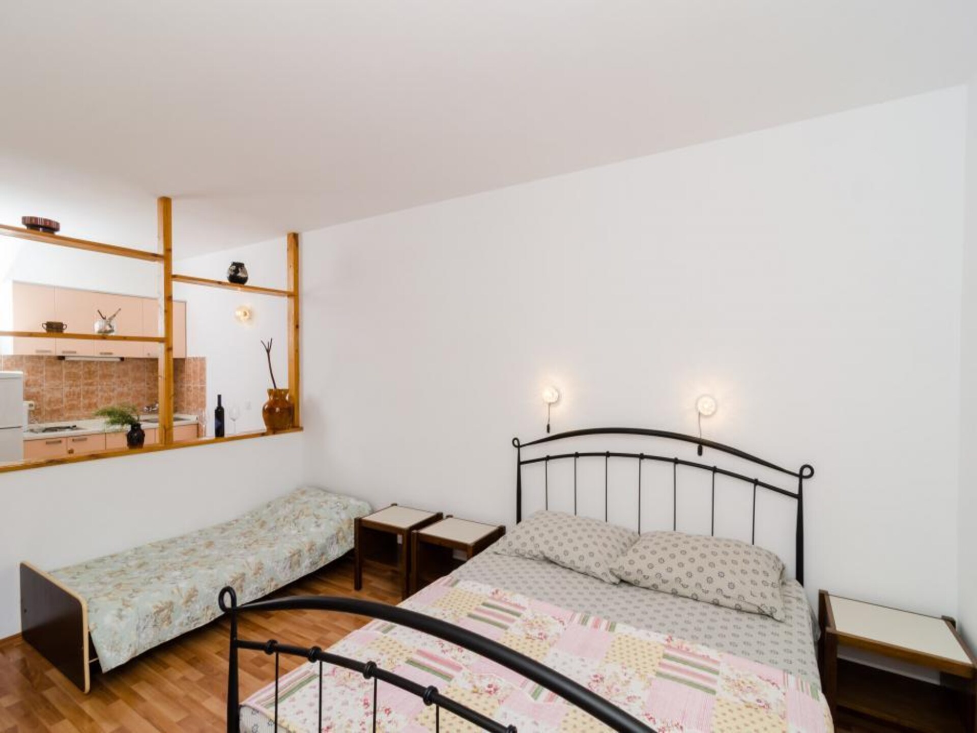 Licht studio-appartement met zeezicht in Trstenik - foto 9