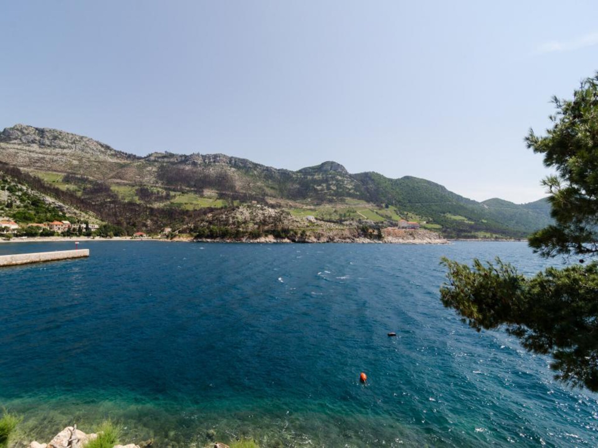 Licht studio-appartement met zeezicht in Trstenik - foto 21