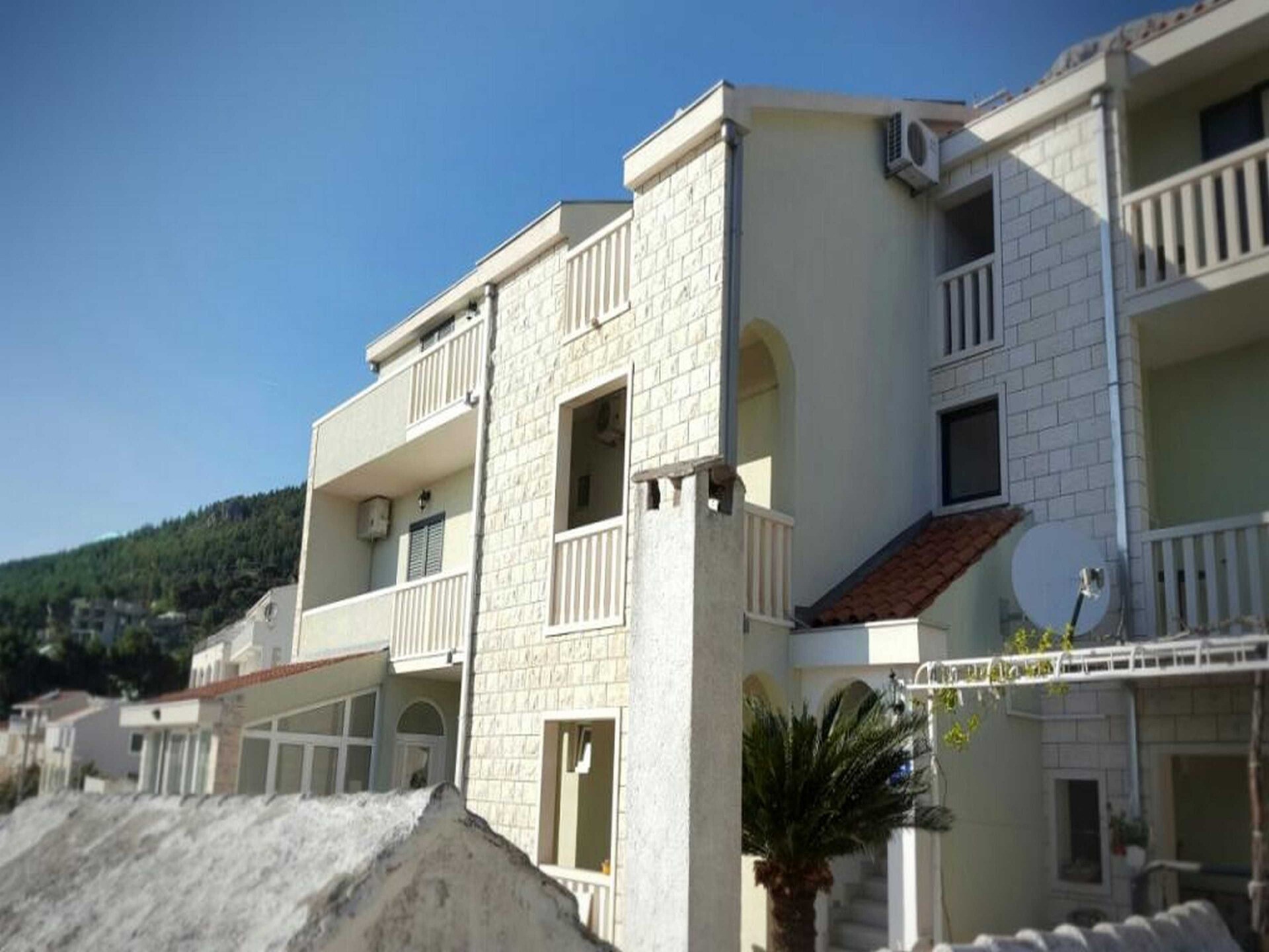 2-persoons studio met zeezicht direct aan het strand in Baška Voda · 2 pers. - foto 11