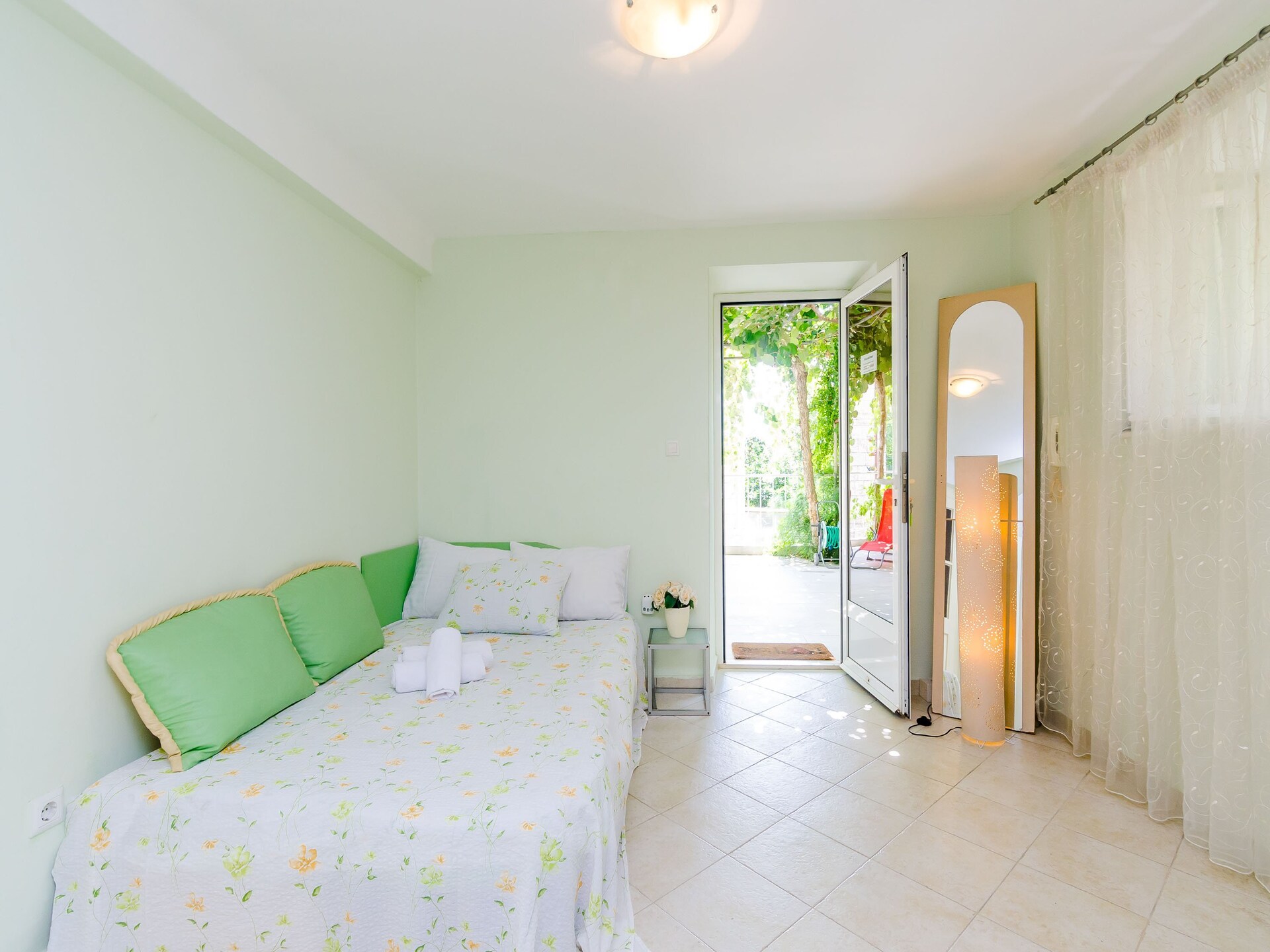Appartement met terras en uitzicht op Dubrovnik, vlakbij de oude stad - foto 2