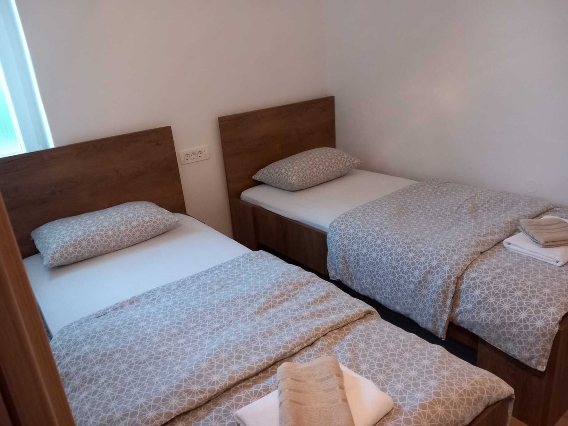 4-persoons appartement in Pucisca met tuin en terras - foto 9