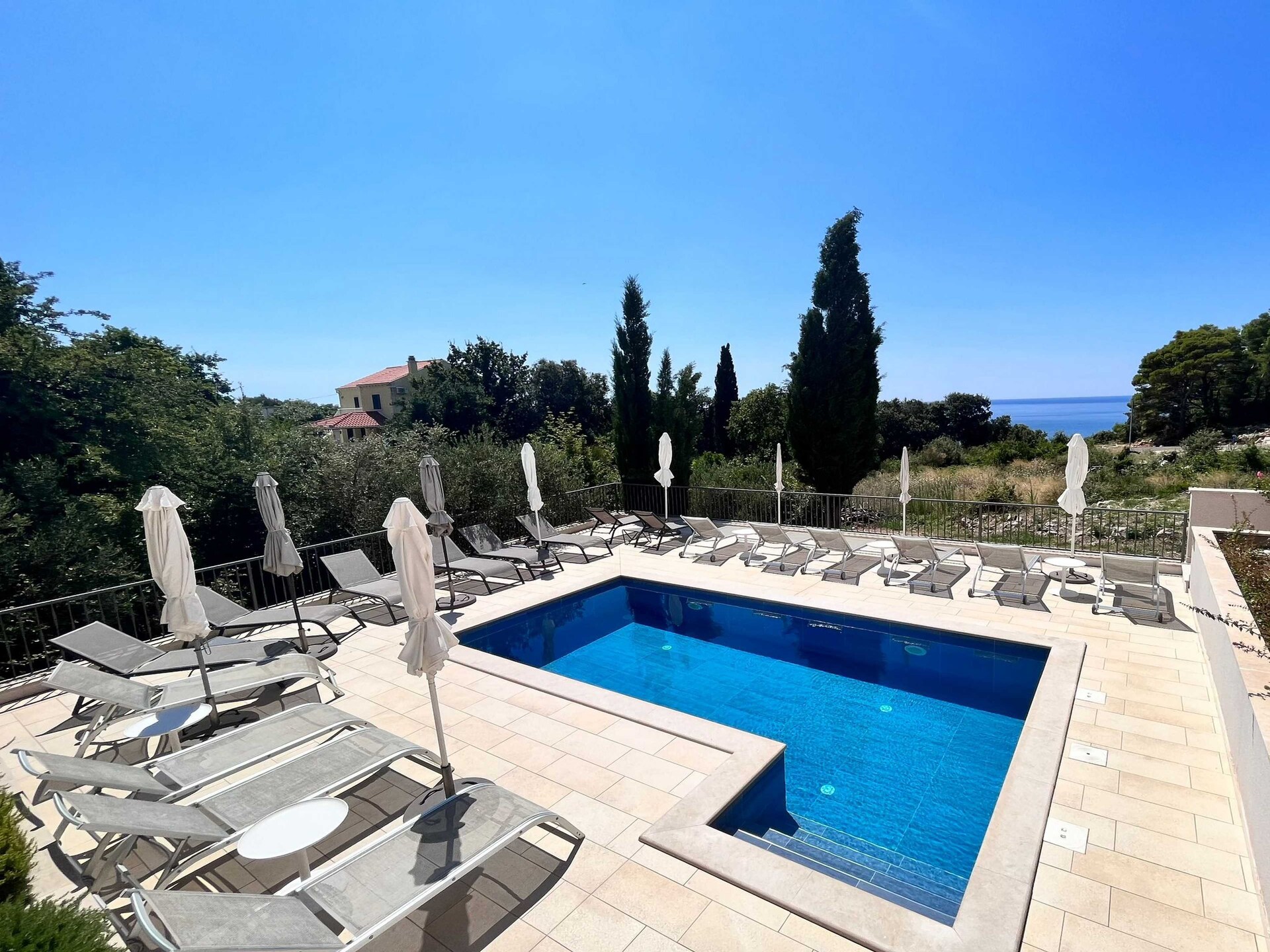 Op 600 m van het strand: appartement met zeezicht in Cavtat - foto 35