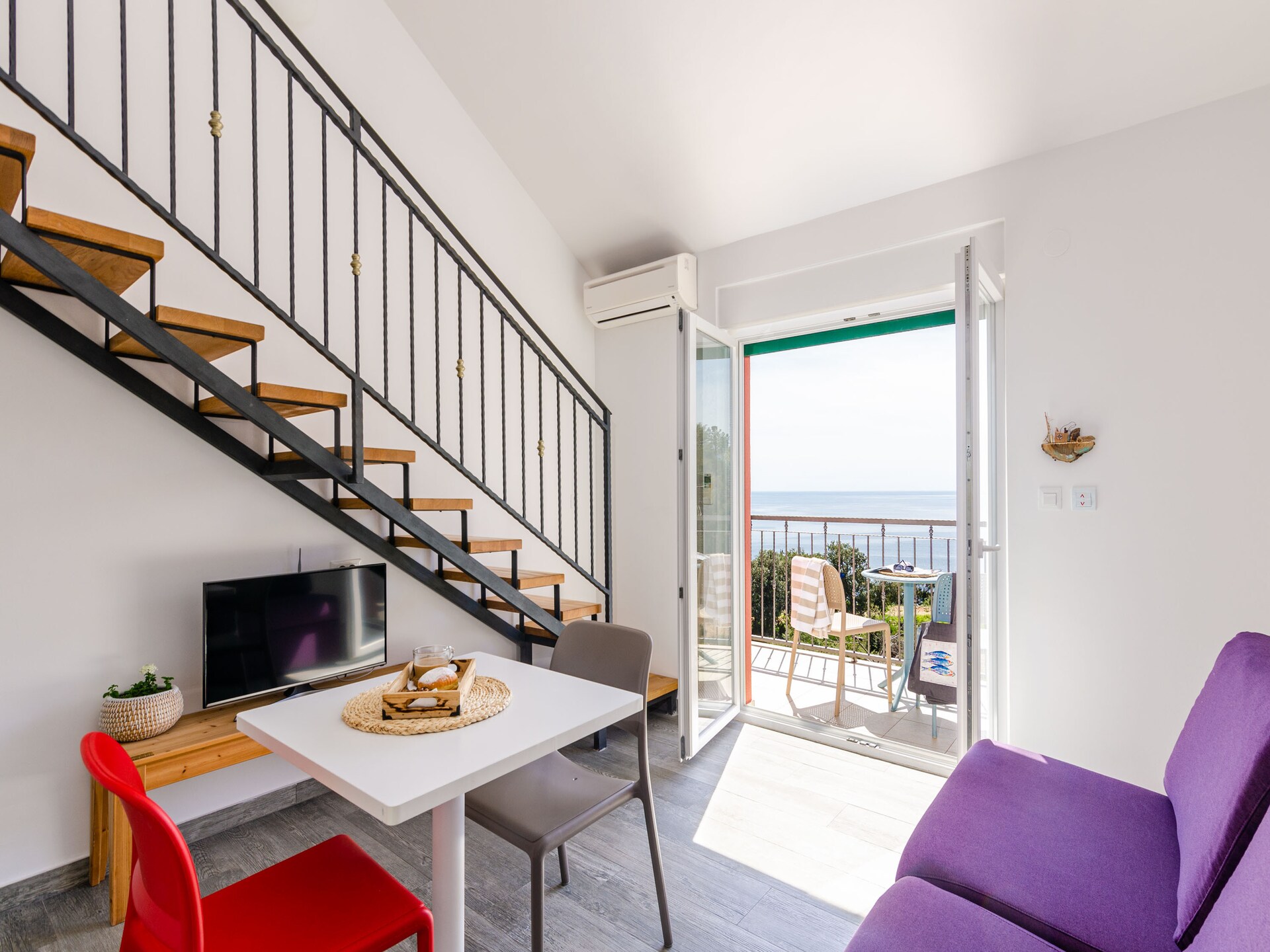 Galerijstudio met balkon en uitzicht op de Adriatische Zee in Cavtat - foto 1