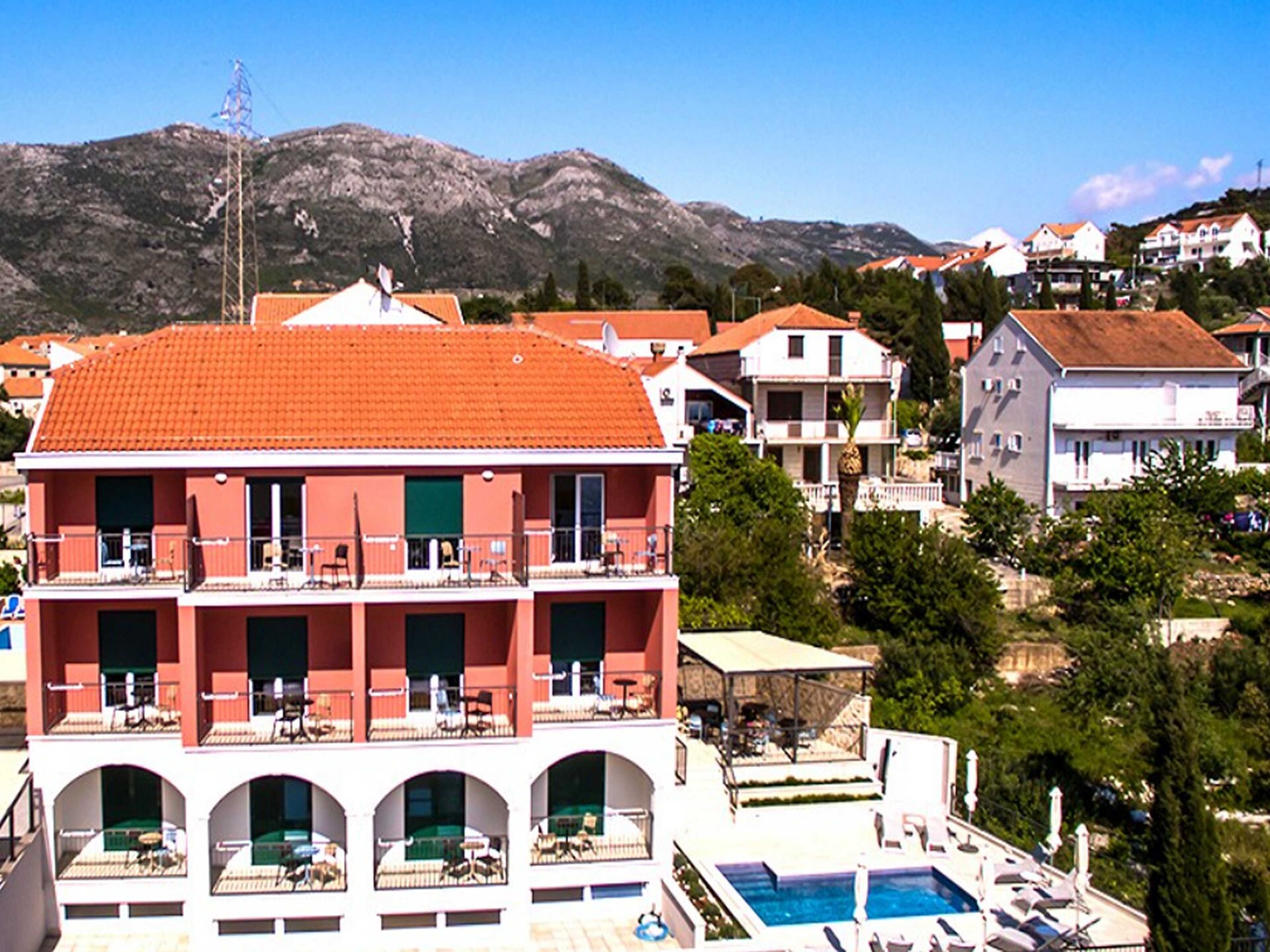 Galerijstudio met balkon en uitzicht op de Adriatische Zee in Cavtat - foto 17