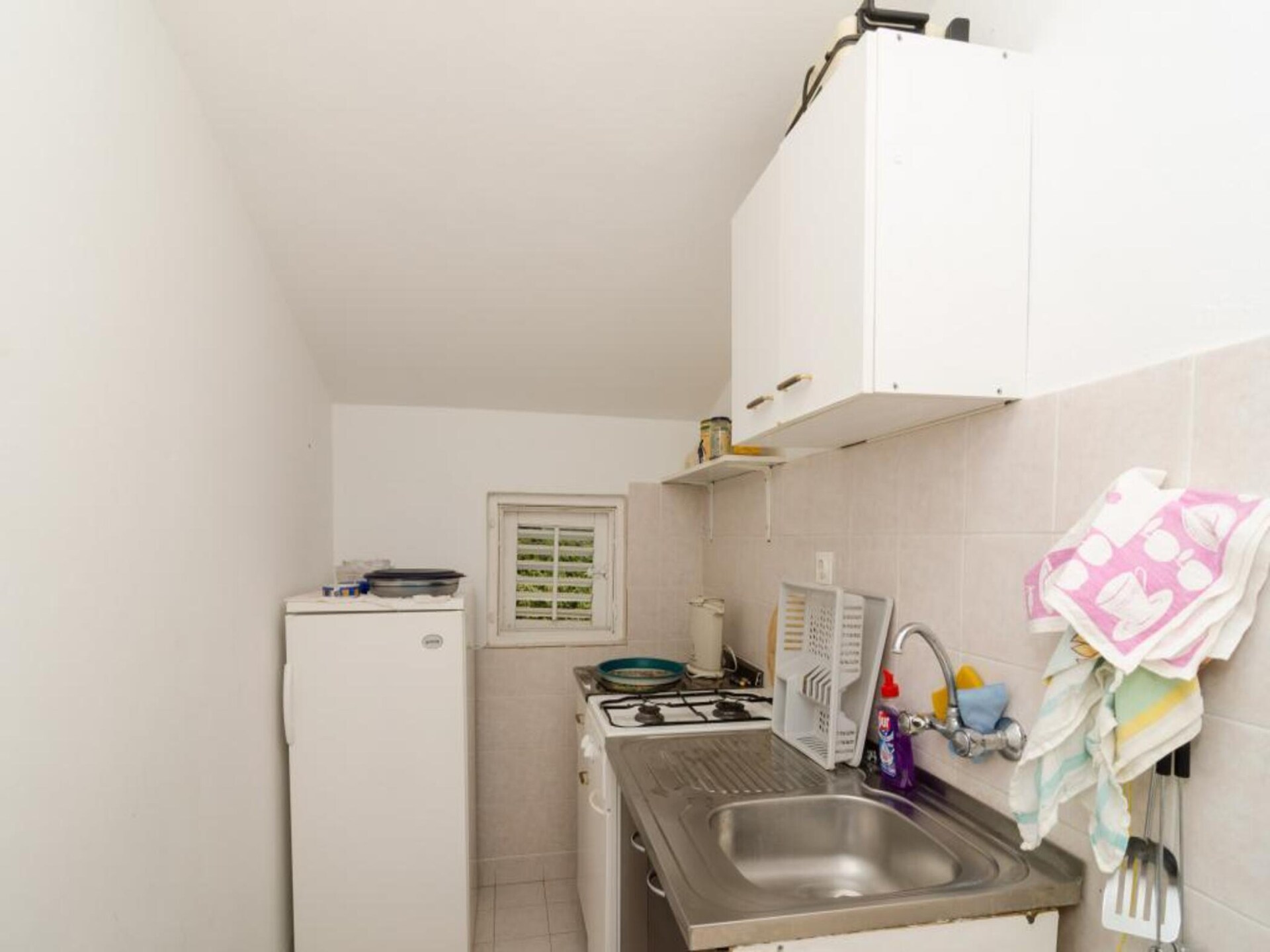 Appartement met zeezicht op Pelješac: 2 slaapkamers, 100m van strand - foto 3