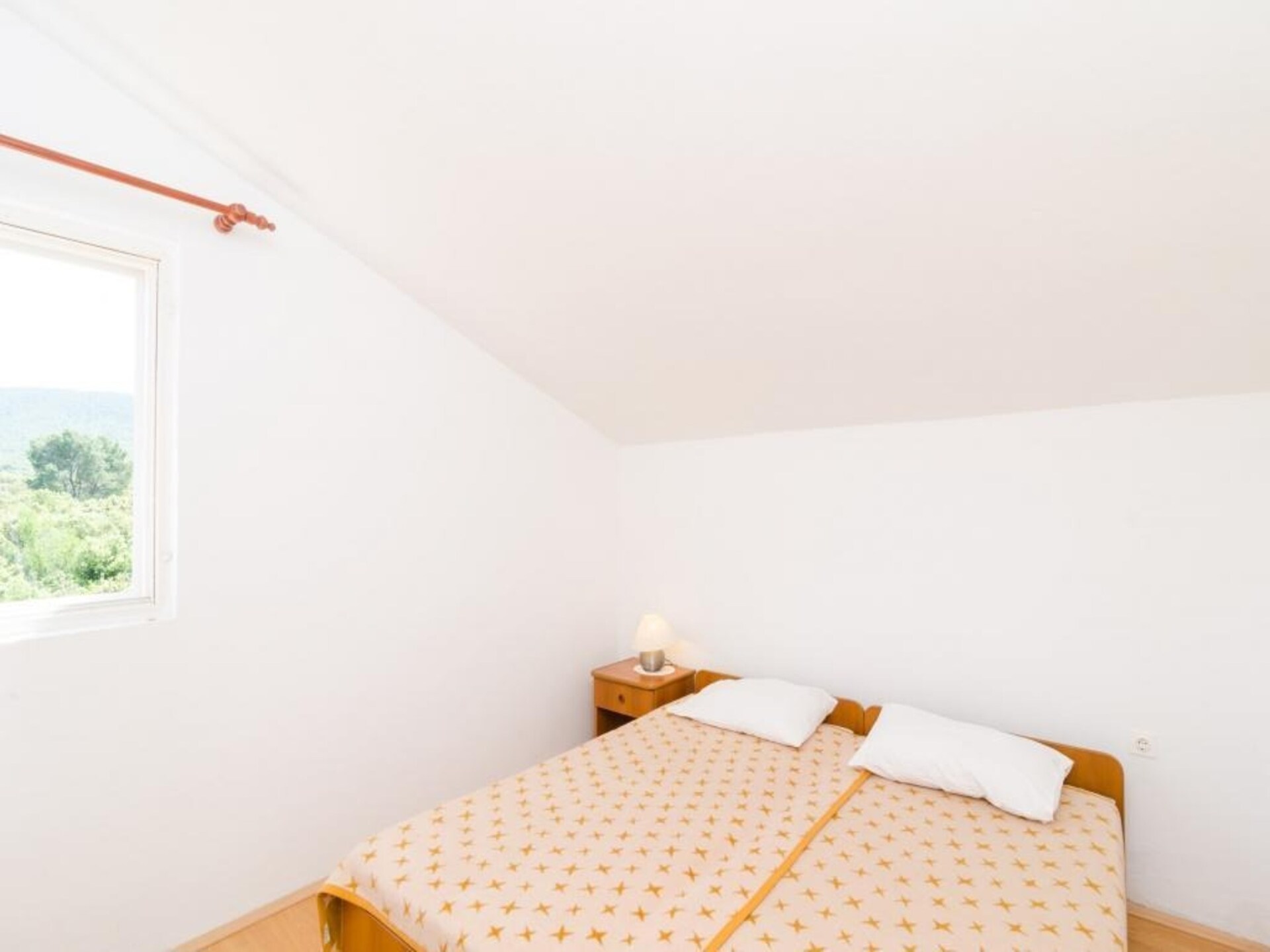 Appartement met zeezicht op Pelješac: 2 slaapkamers, 100m van strand - foto 9