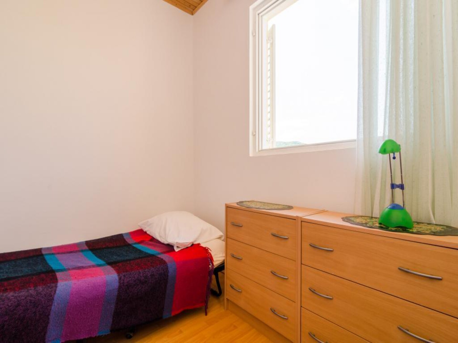 4-persoons appartement in Drace direct aan het strand - foto 10