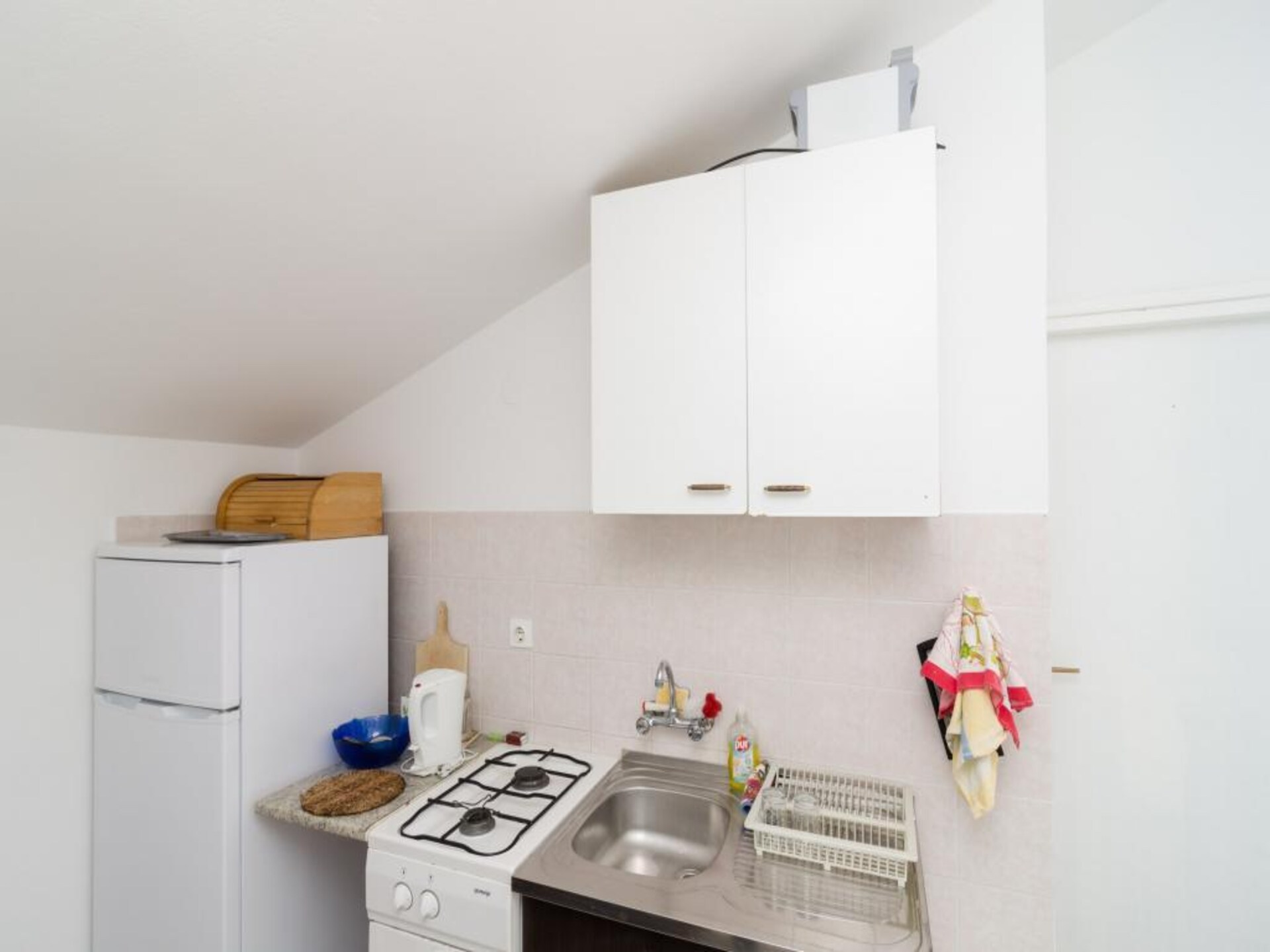 Aan het strand: Comfortabel appartement met zeezicht in Drace - foto 4