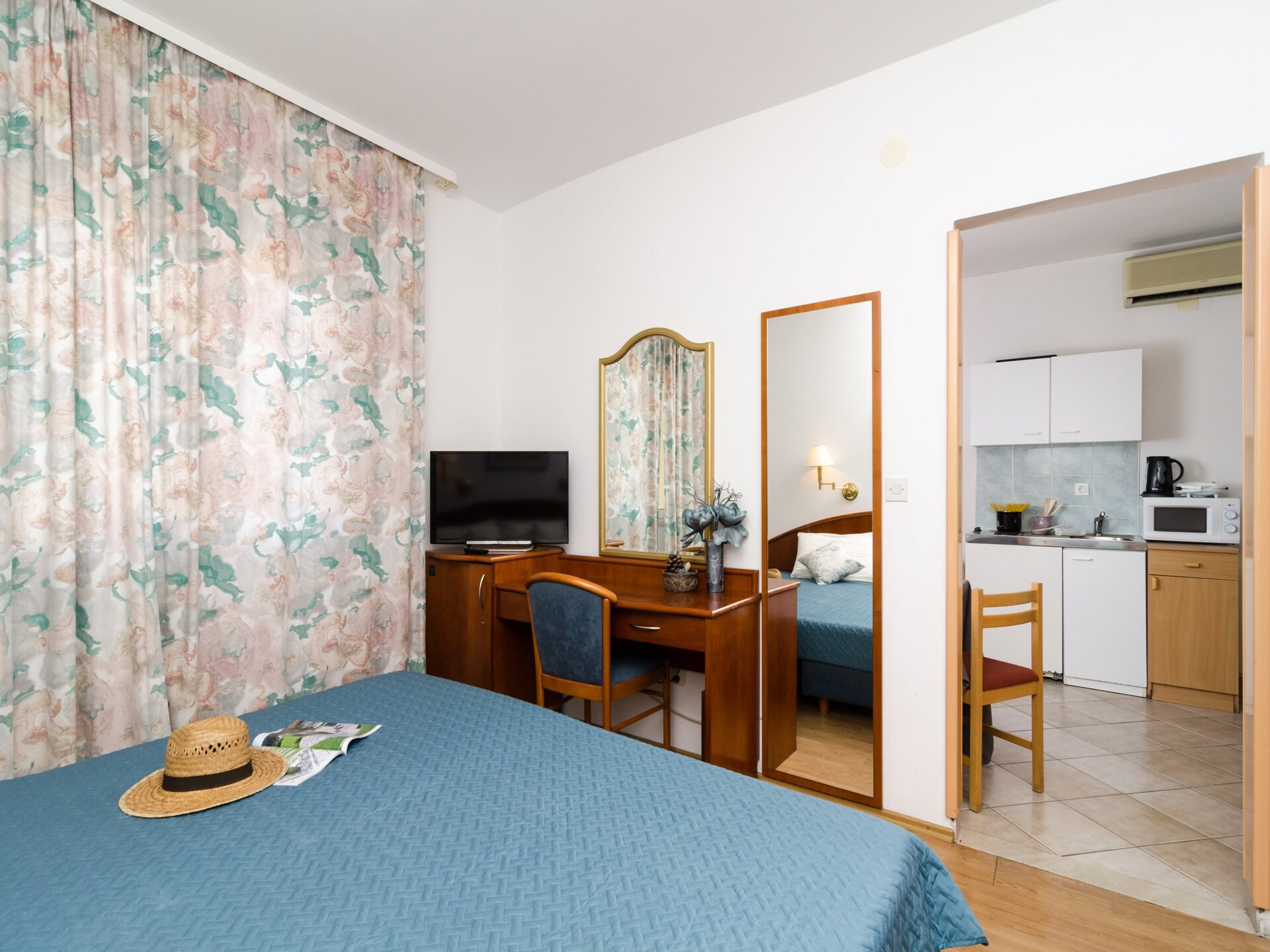 Appartement met balkon en zeezicht nabij Cavtat, zwembad en sauna - foto 15